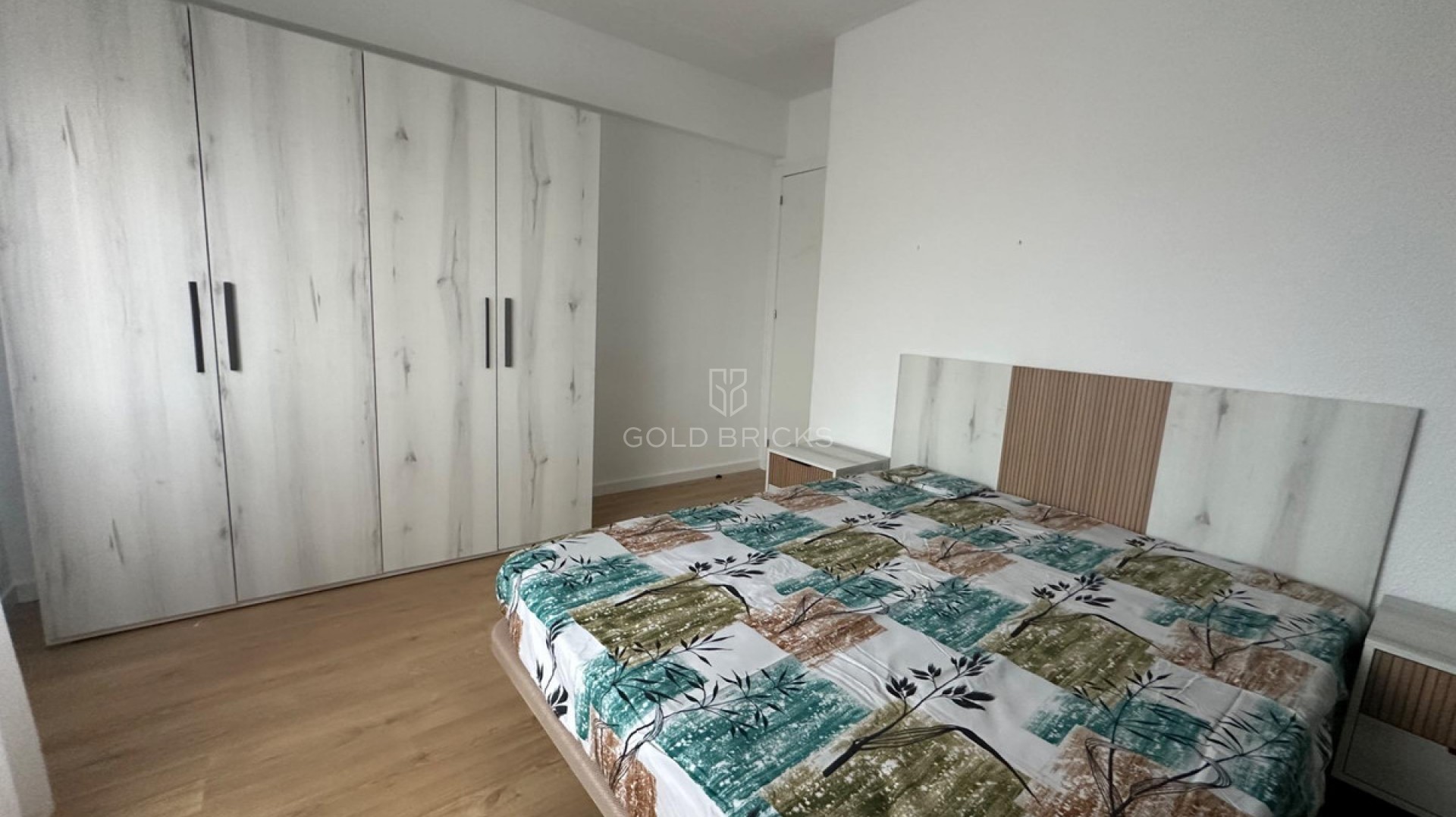 Apartment - Middle Floor Apartment · Sale · Alicante · Alicante Centro