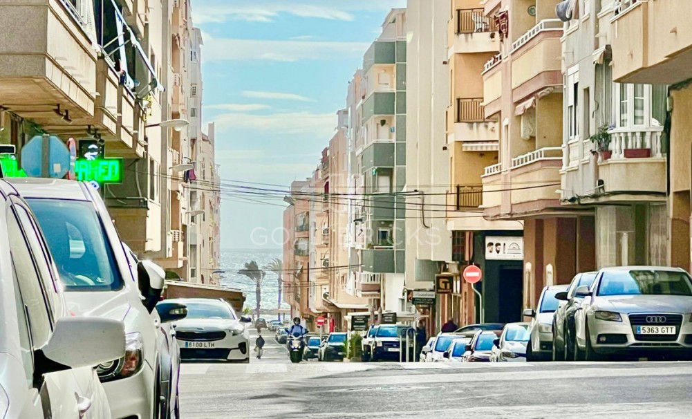 Apartment - Middle Floor Apartment · Sale · Torrevieja · Torrevieja Centro