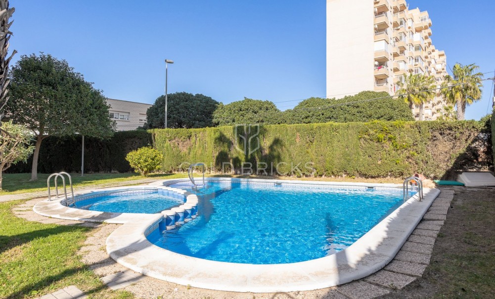 Apartment - Middle Floor Apartment · Sale · Torrevieja · Torrevieja Centro