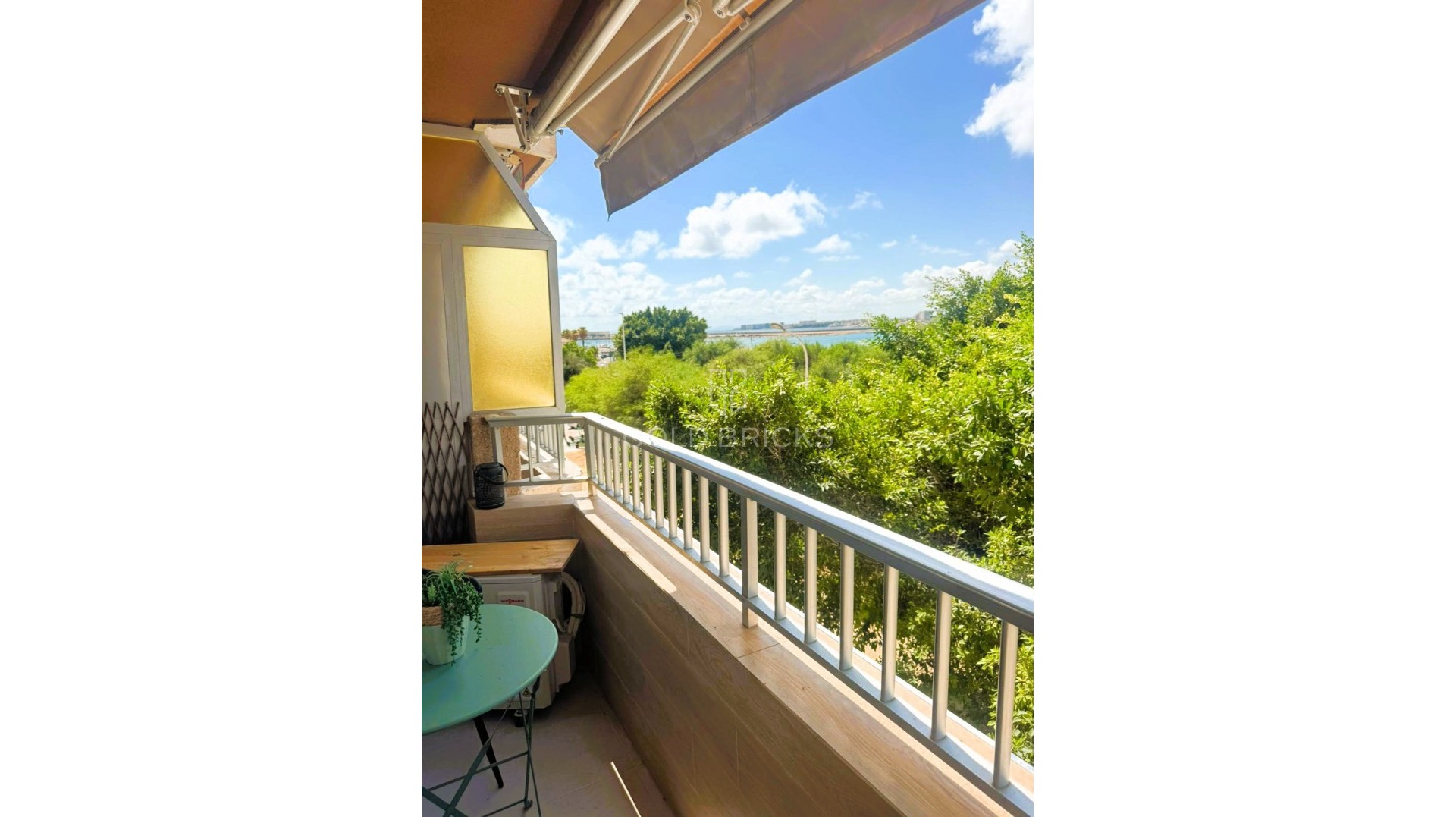 Apartment - Middle Floor Apartment · Sale · Torrevieja · Torrevieja Centro