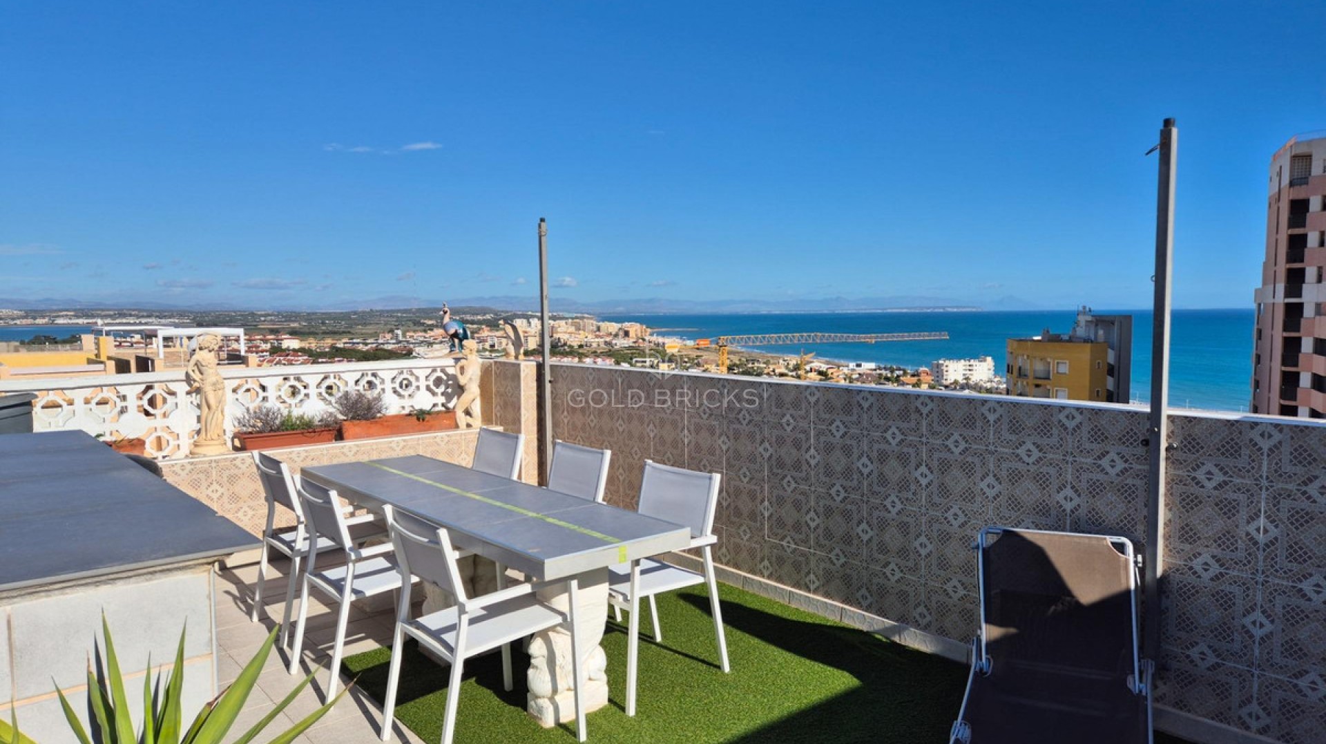 Apartment - Penthouse · Sale · Torrevieja · Torrevieja Centro