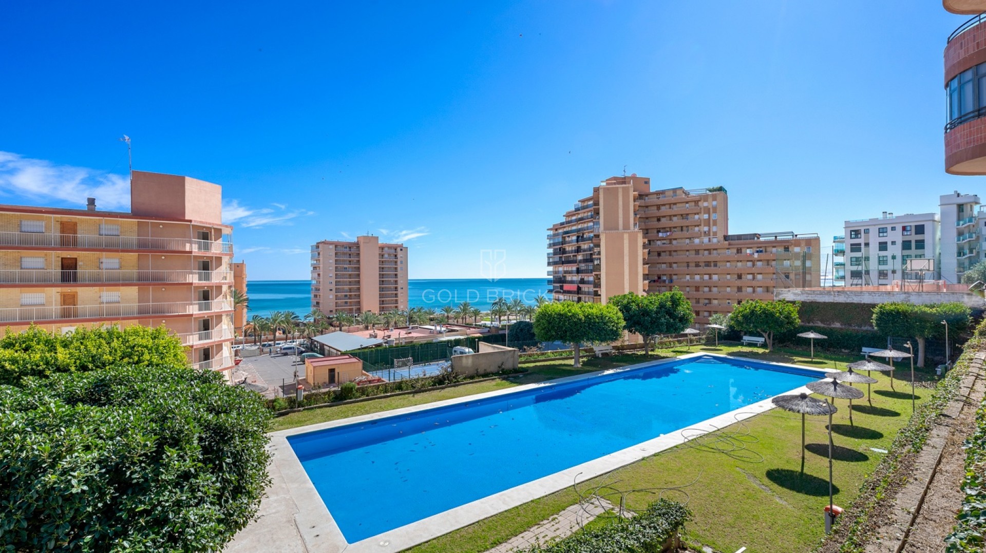 Apartment · Sale · Arenales del Sol · Segunda linea playa