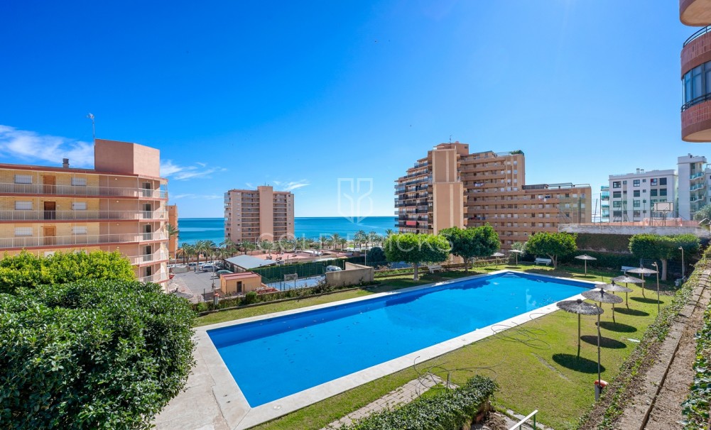 Apartment - Sprzedaż - Arenales del Sol - CBB-49258