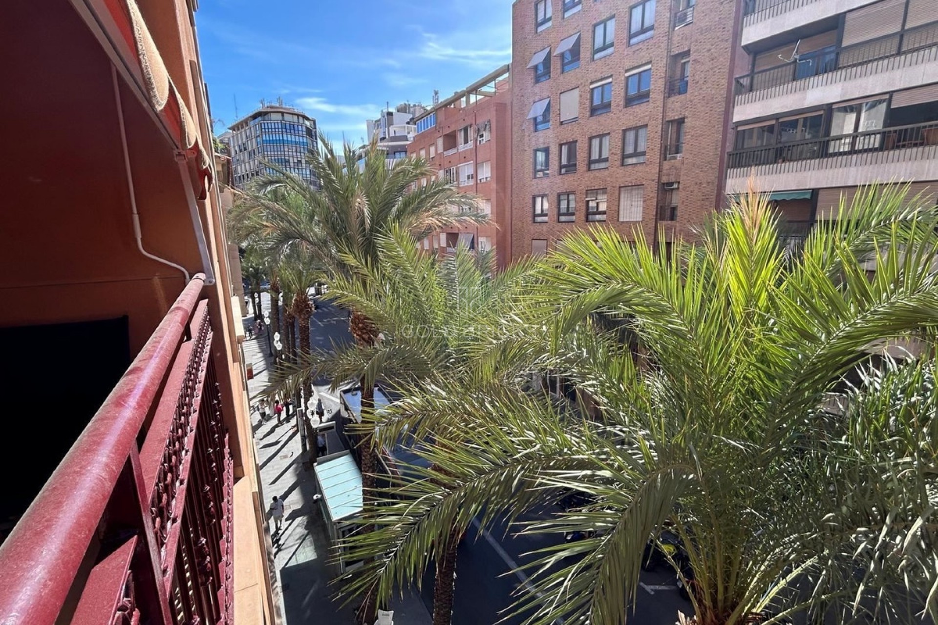 Återförsäljning ·  · Alicante City · Alicante City Centro