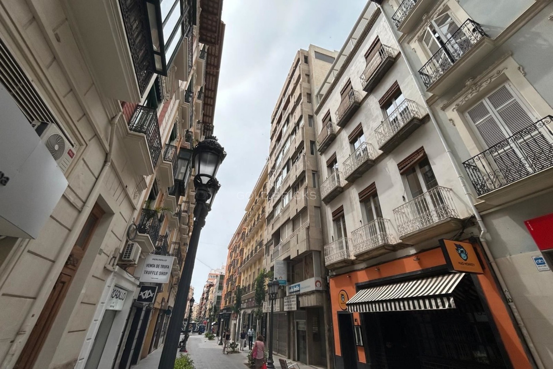 Återförsäljning ·  · Alicante City · Alicante City Centro