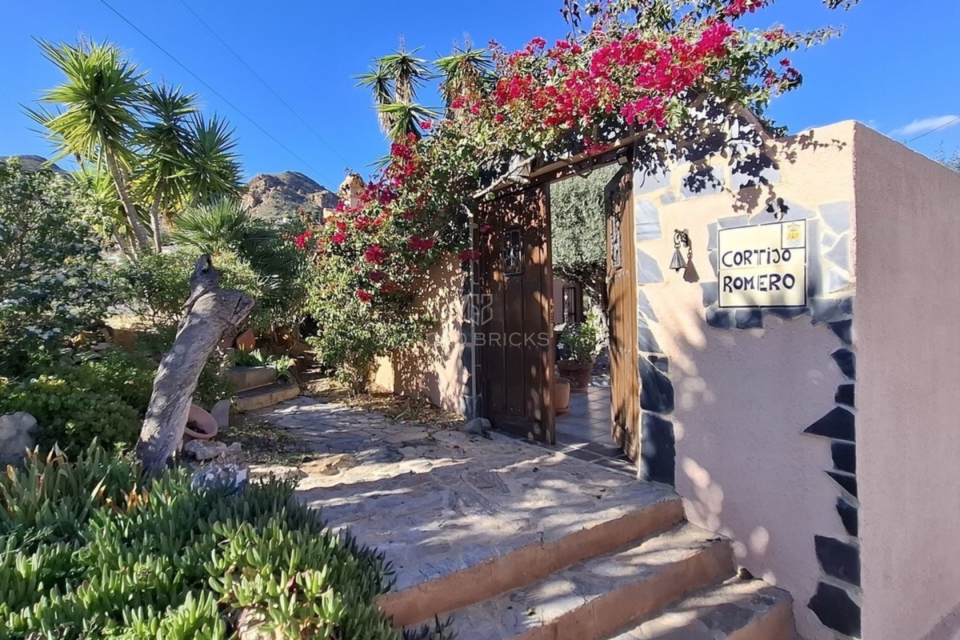 Återförsäljning ·  · Bedar