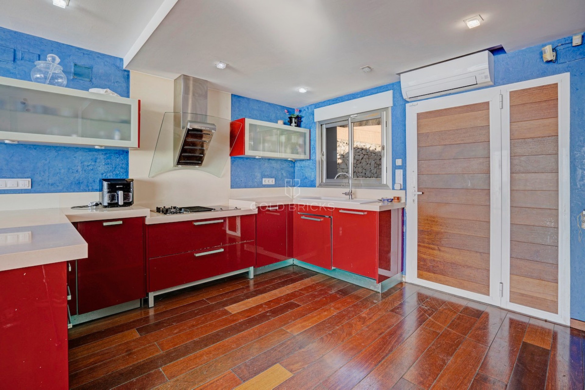 Återförsäljning ·  · Calpe · Les Bassetes