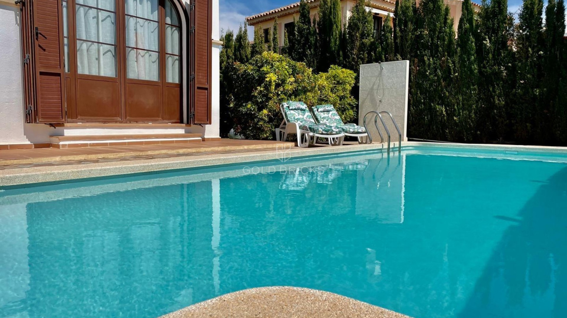  · Återförsäljning · Finestrat · Finestrat