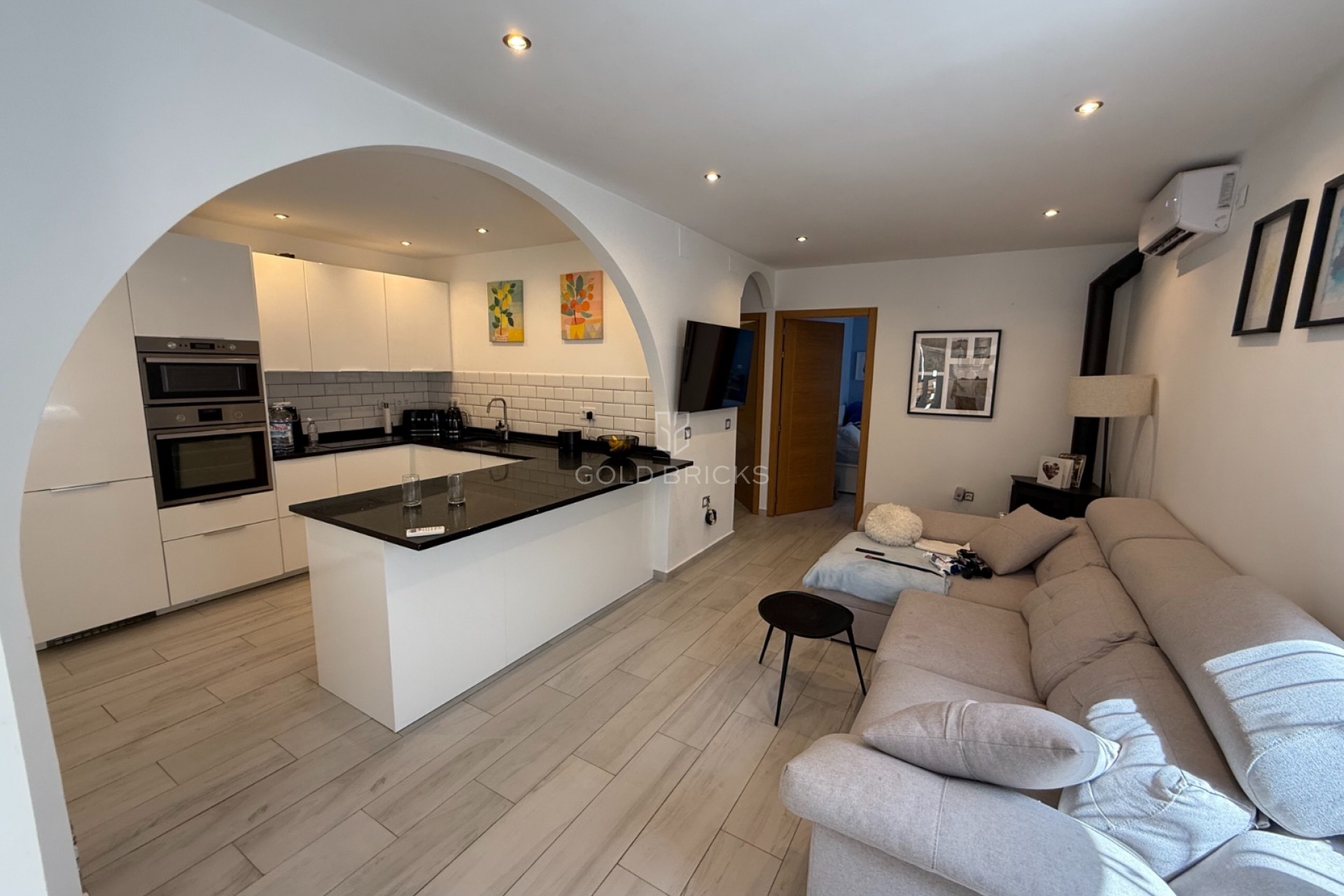 Återförsäljning · Fristående villa · Orihuela Costa · Villamartín