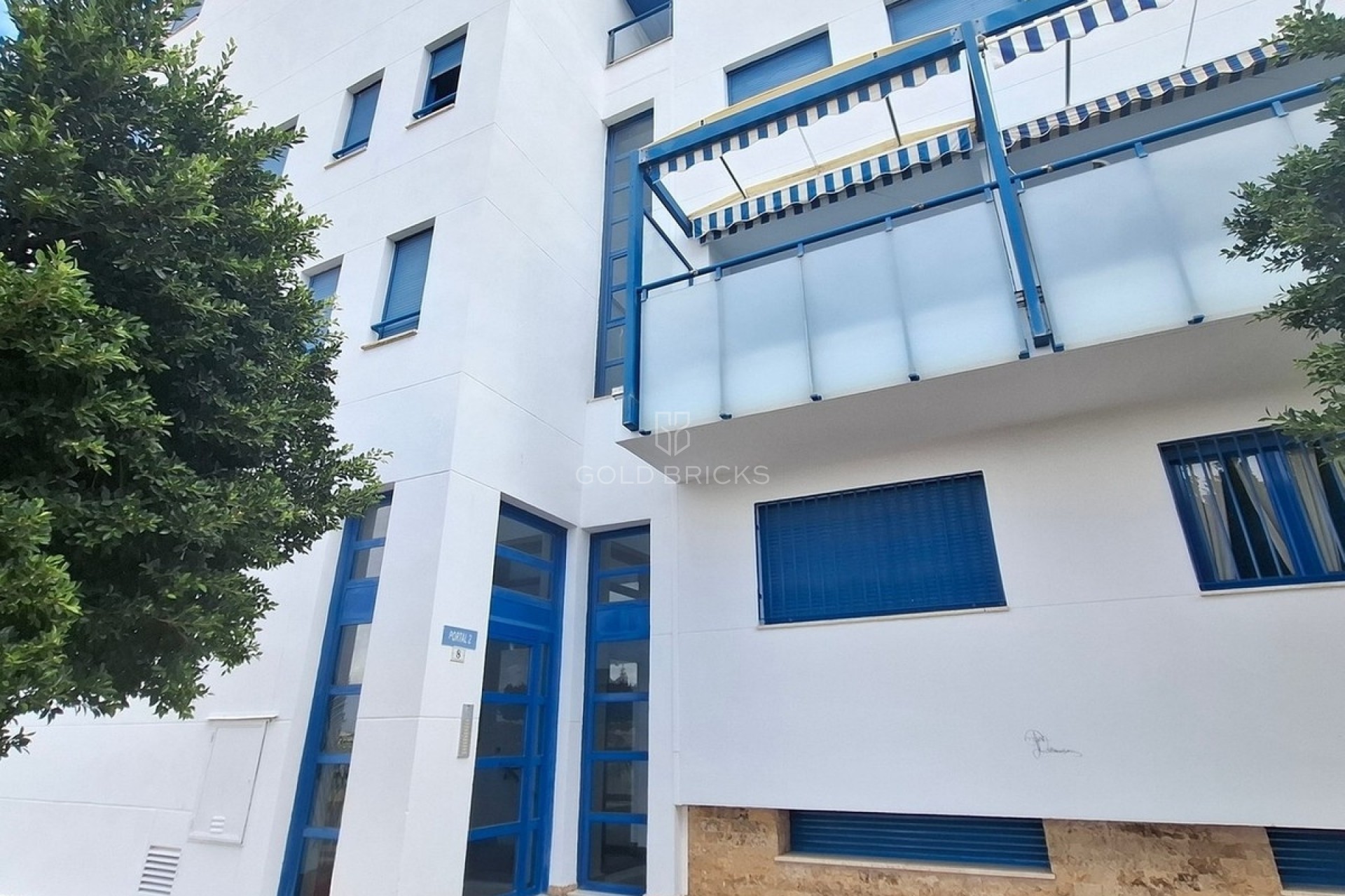 Återförsäljning ·  · Garrucha