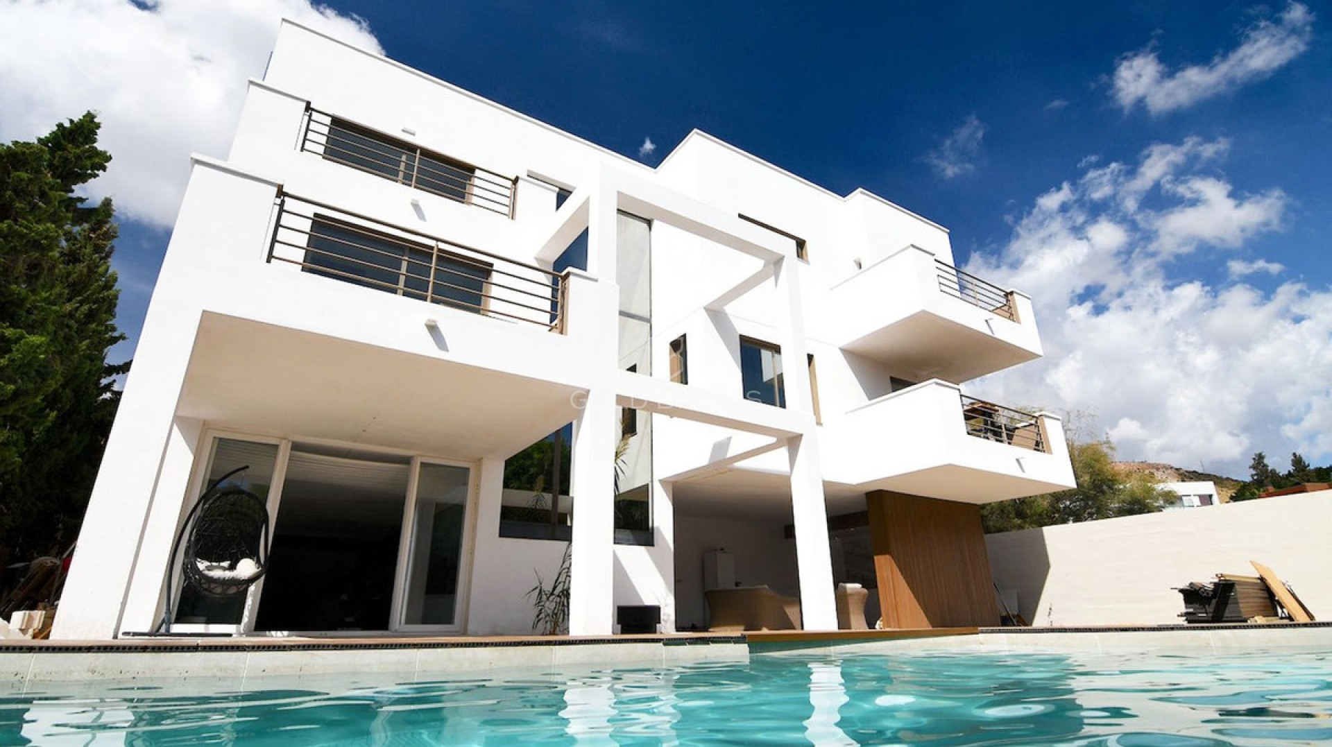  · Återförsäljning · La Envia · La Envia