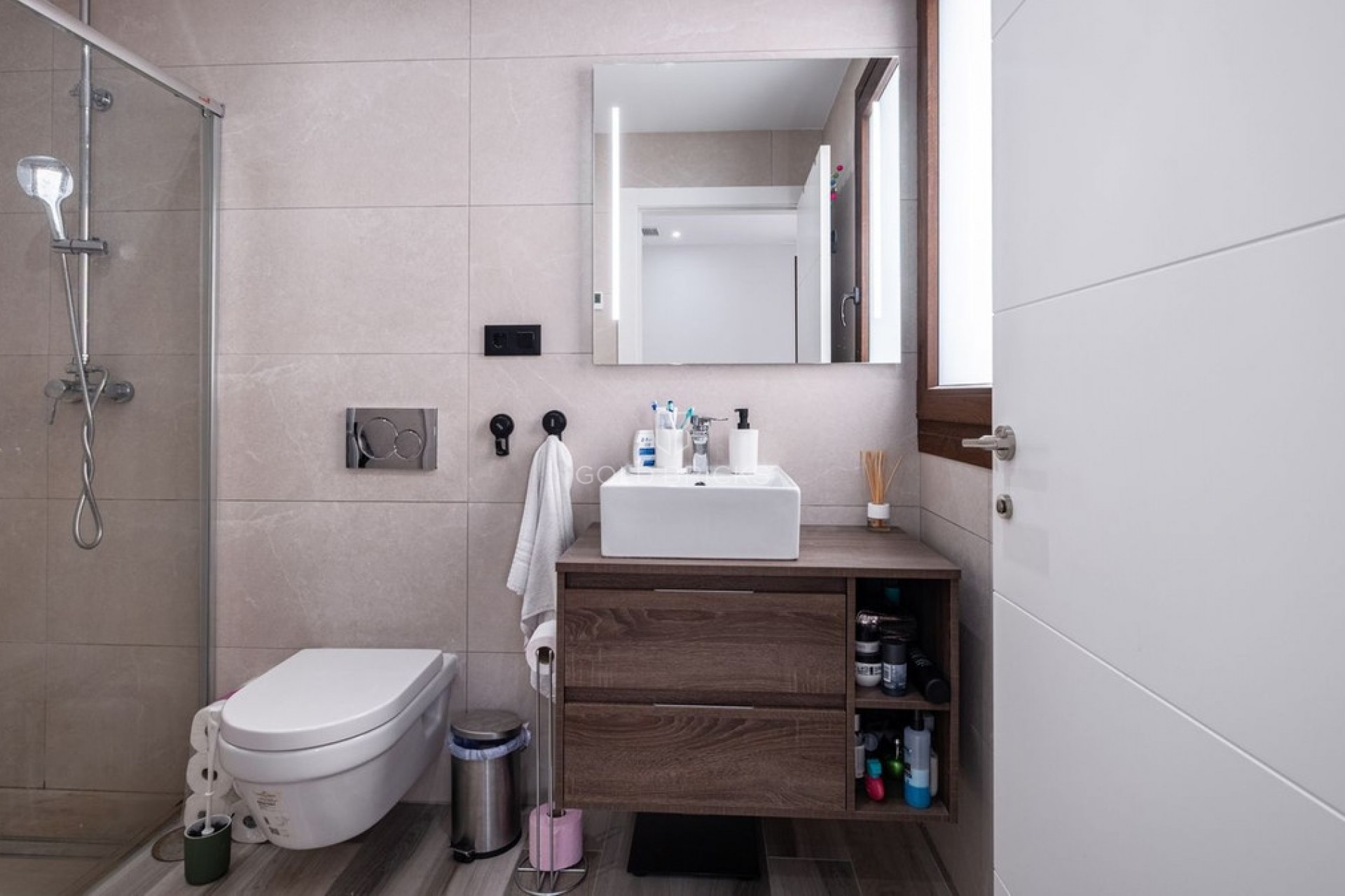 Återförsäljning ·  · Orihuela · Los Balcones