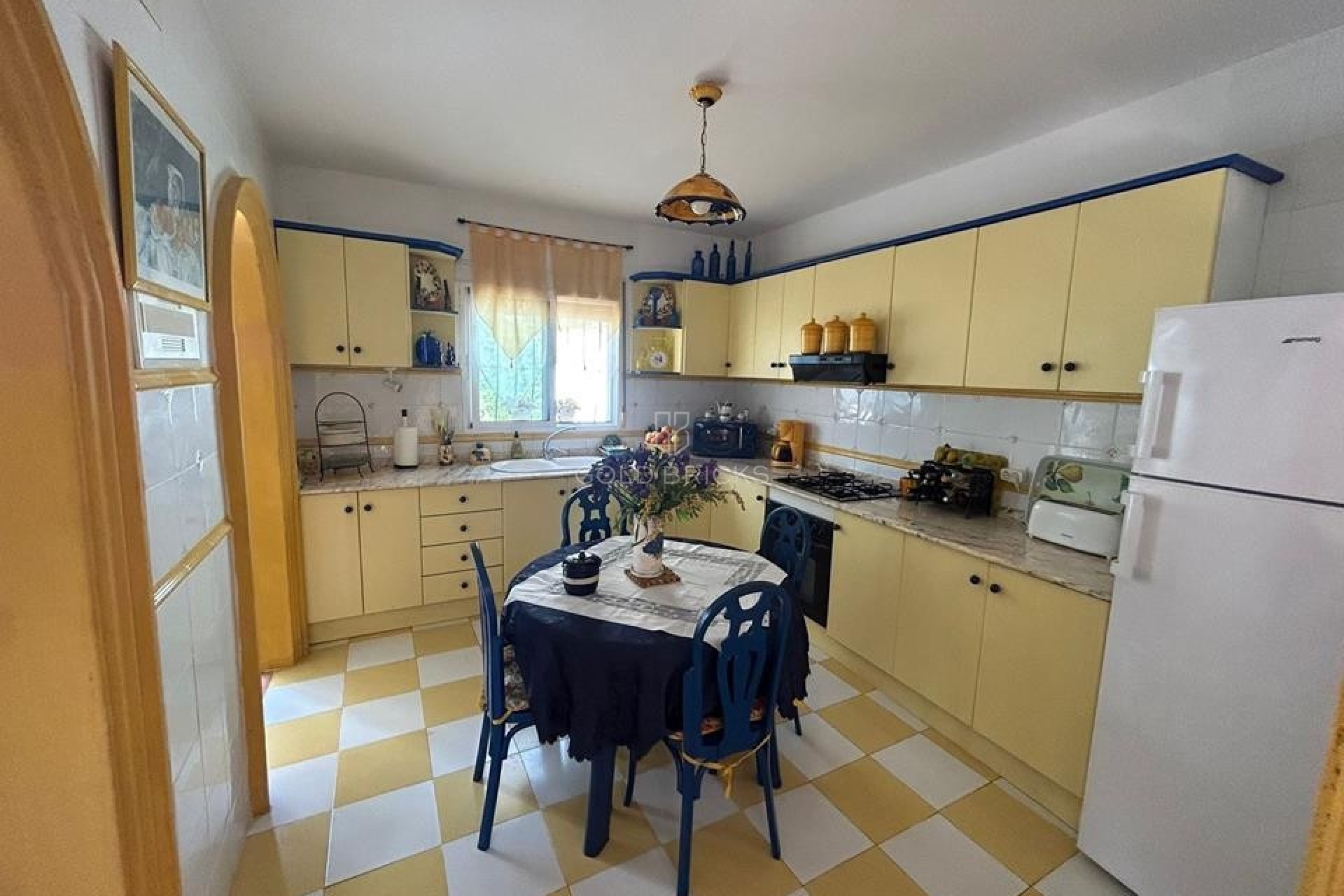 Återförsäljning ·  · Rafol de Almunia