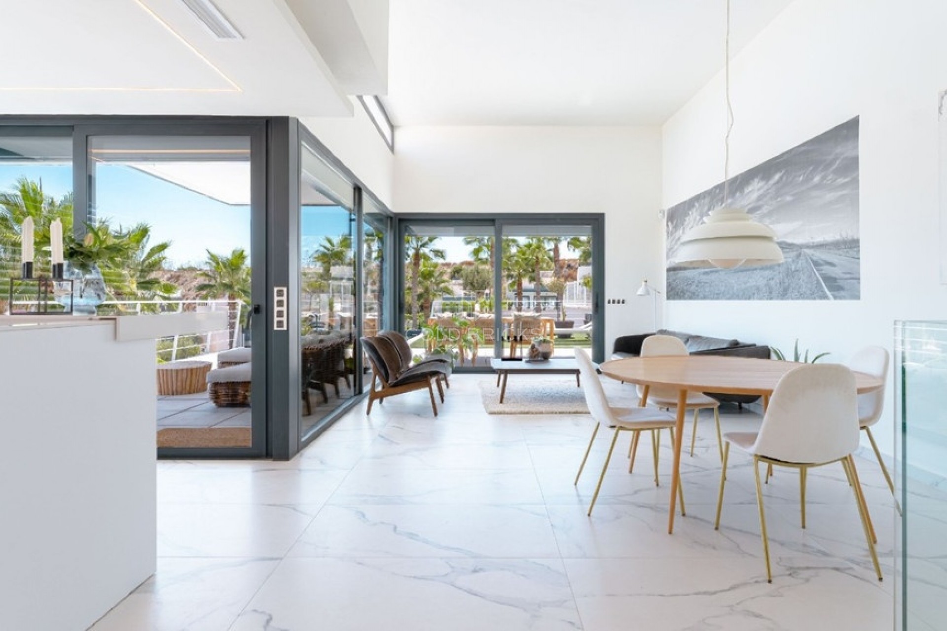 Återförsäljning ·  · San Miguel de Salinas · San Miguel de Salinas Centro