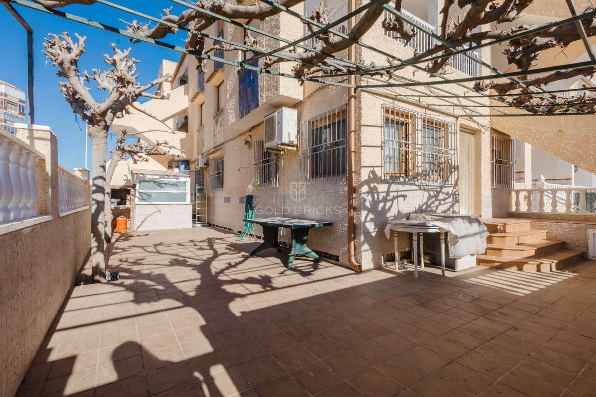Återförsäljning ·  · Torrevieja · Playa De La Mata