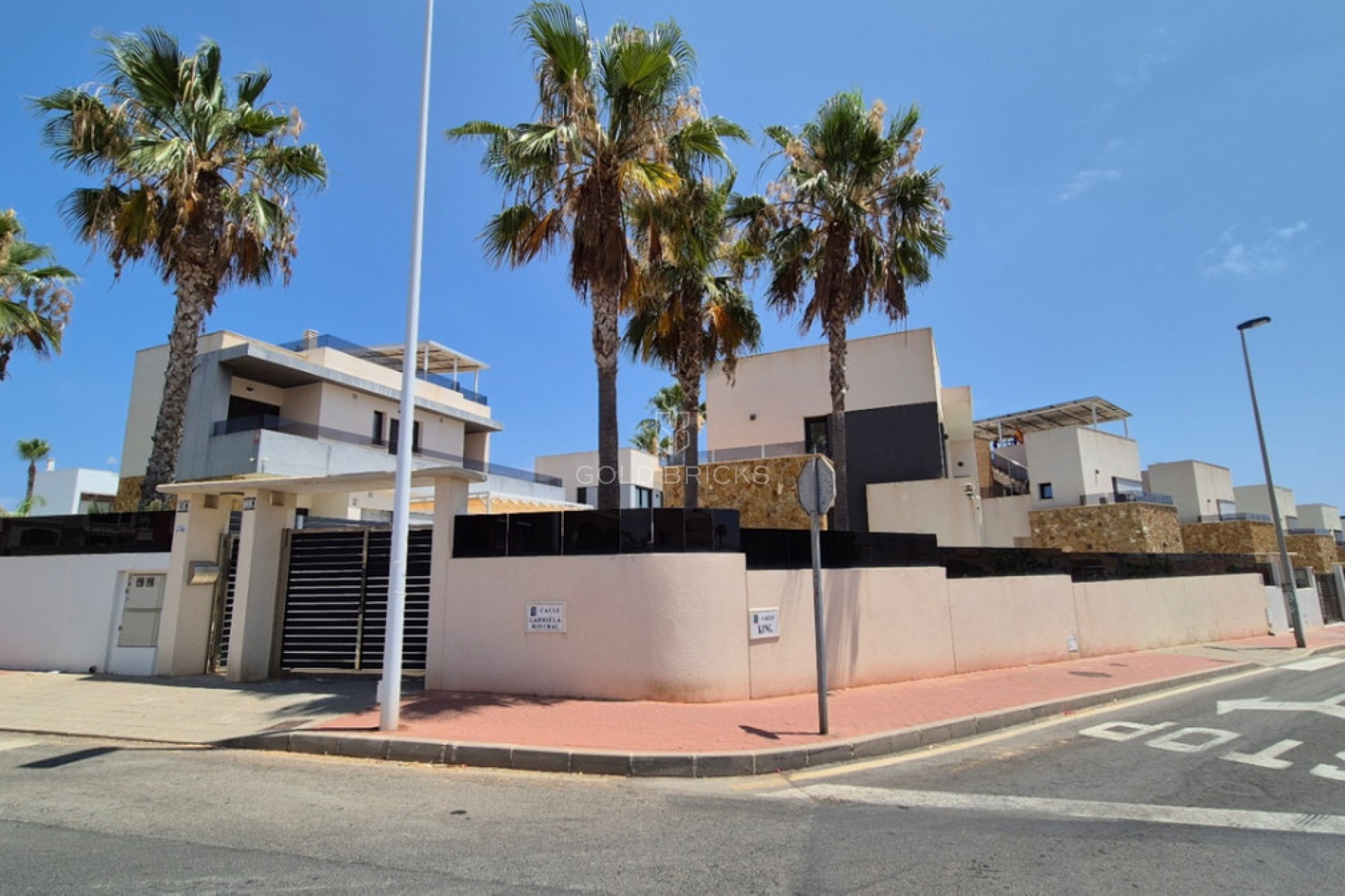 Återförsäljning ·  · Torrevieja · Torrevieja Centro