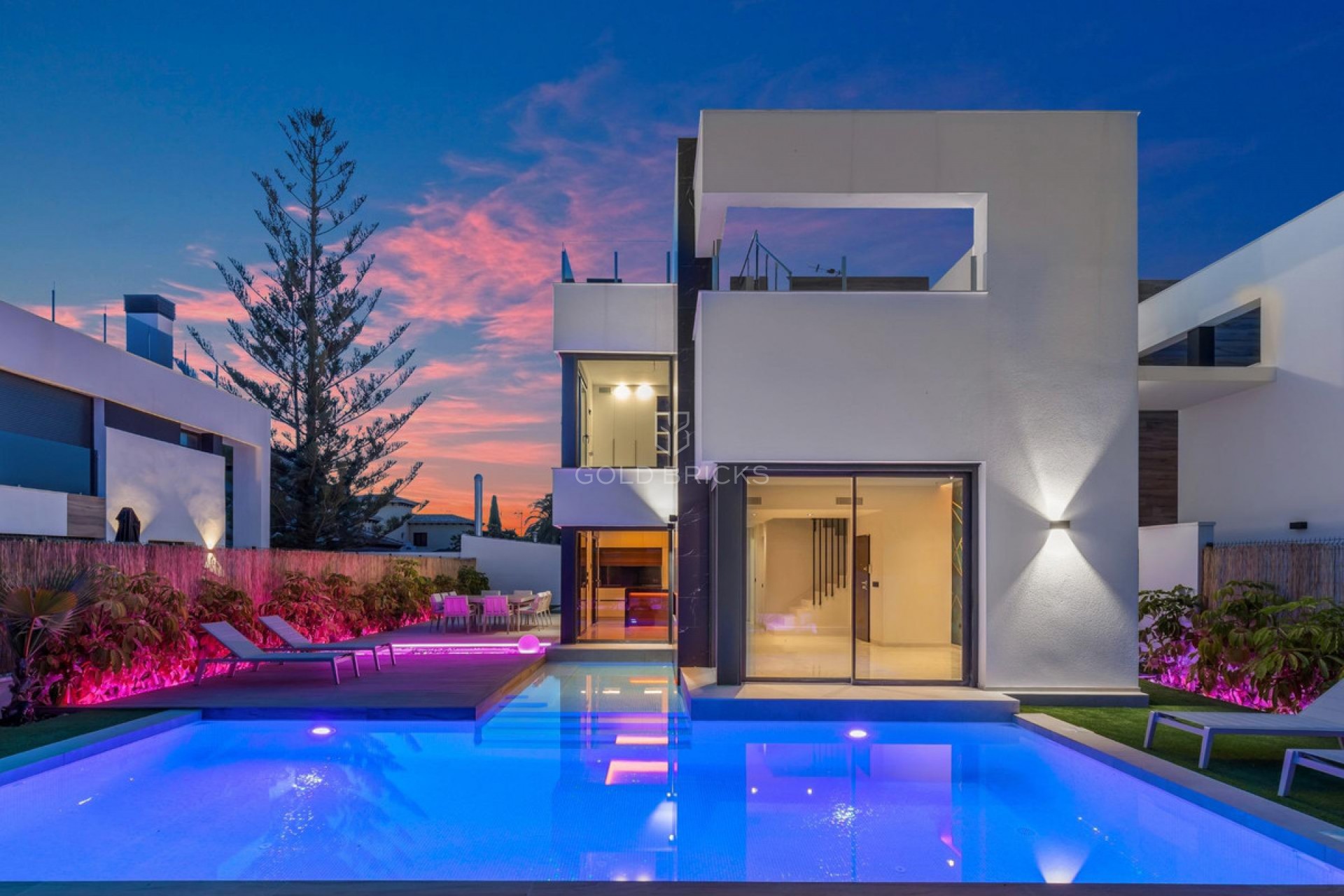 Återförsäljning ·  · Torrevieja · Torrevieja Centro