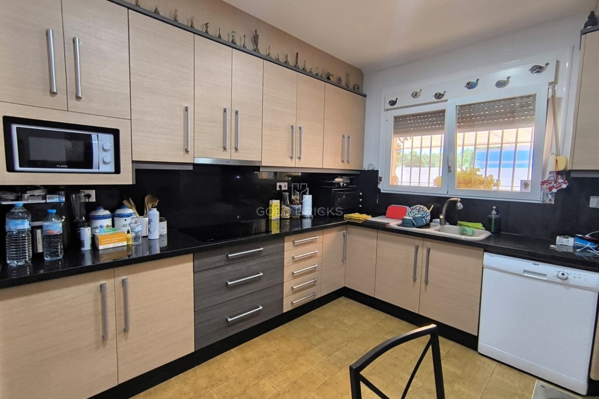 Återförsäljning ·  · Yecla · Yecla Centro