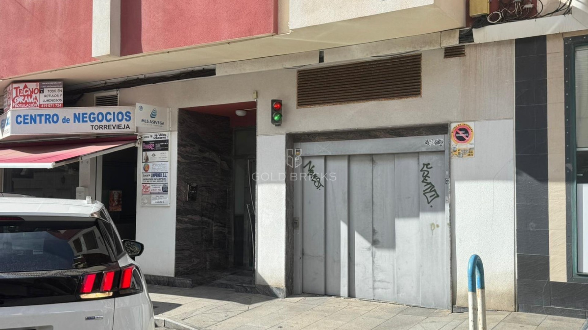 Commercial - Garage · Sale · Torrevieja · Torrevieja Centro