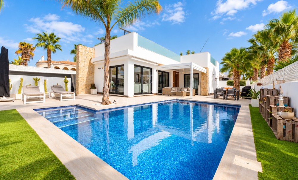 Detached Villa · Sale · San Fulgencio · Urb. La Marina