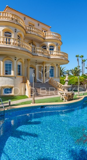 Fristående villa - Återförsäljning - Orihuela Costa - Playa Flamenca