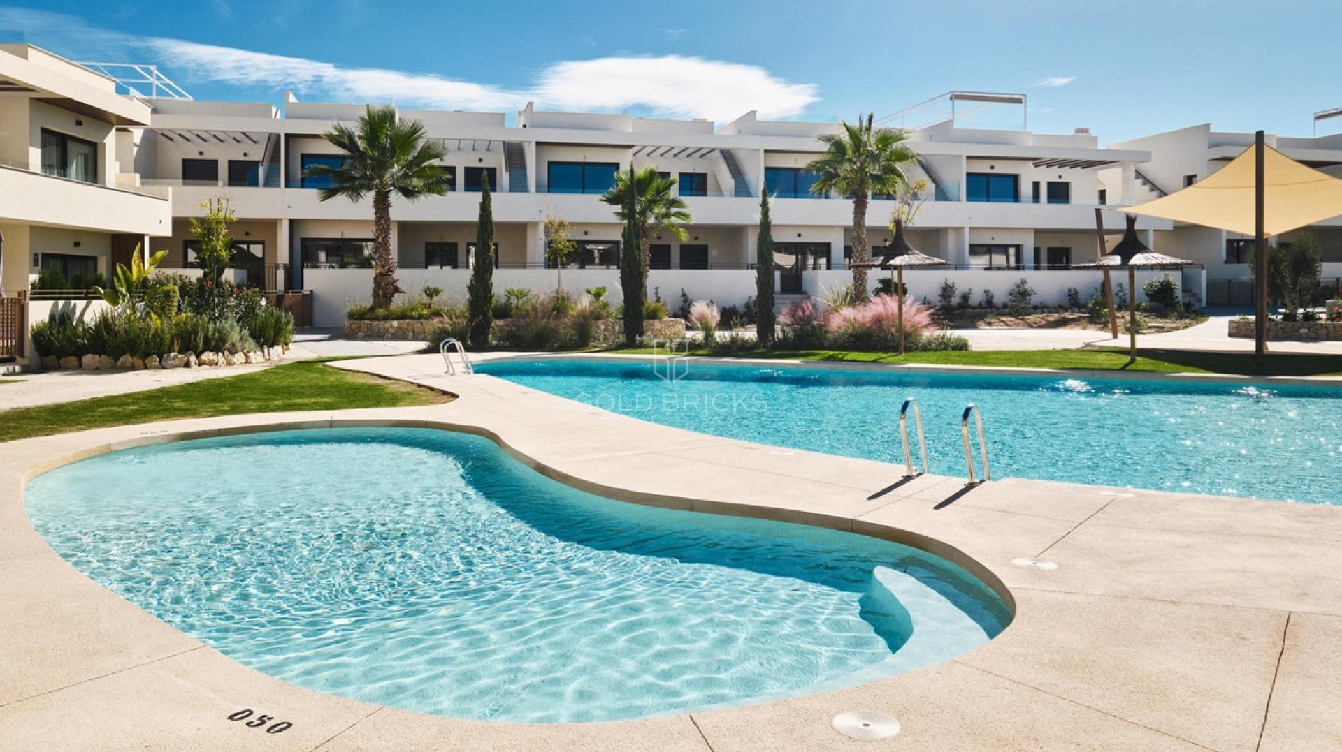 House - Bungalow · Sale · Torrevieja · Torrevieja Centro