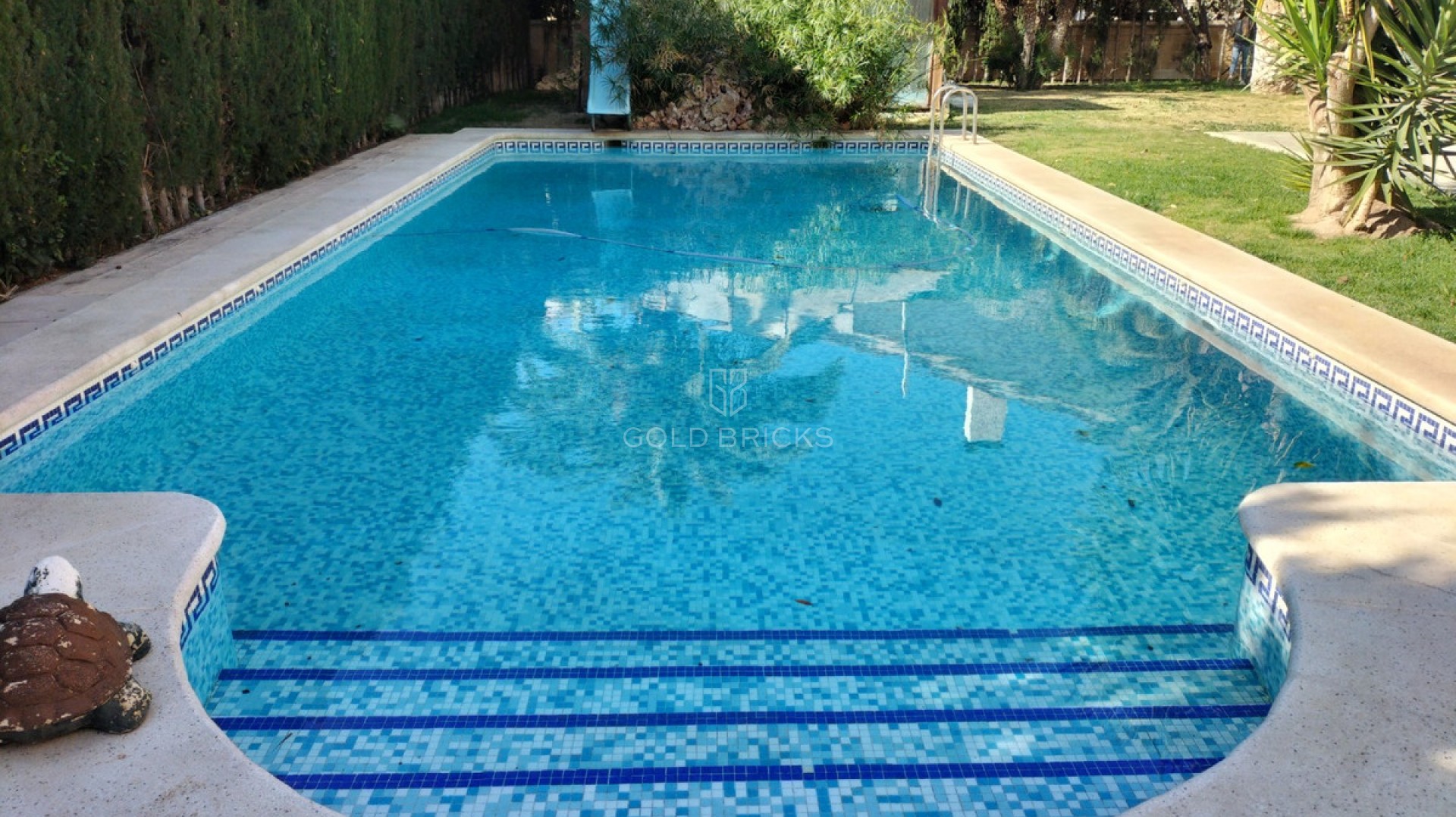 House - Detached Villa · Sale · Elda · Elda Centro