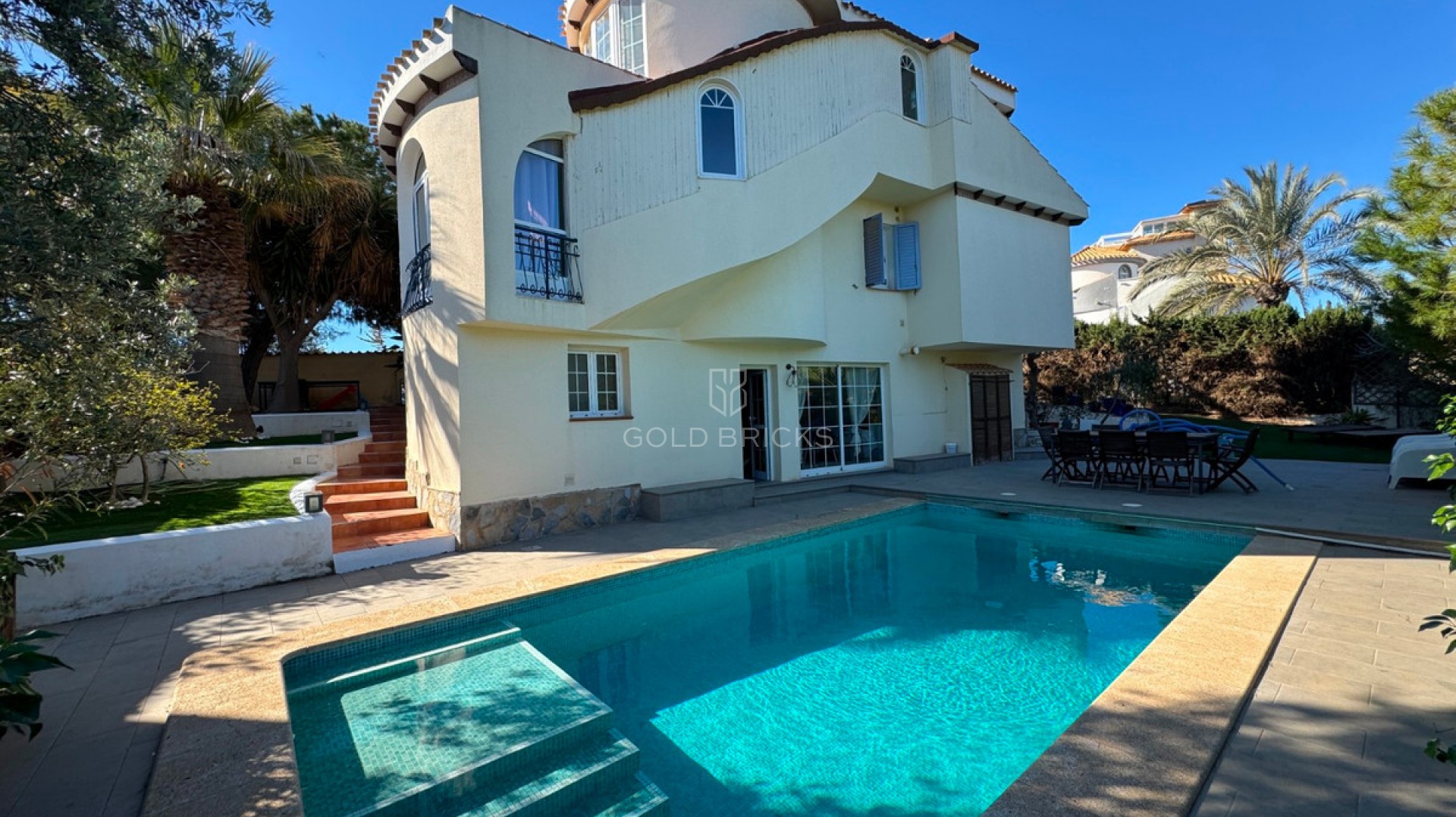 House - Detached Villa · Sale · Orihuela · La Zenia