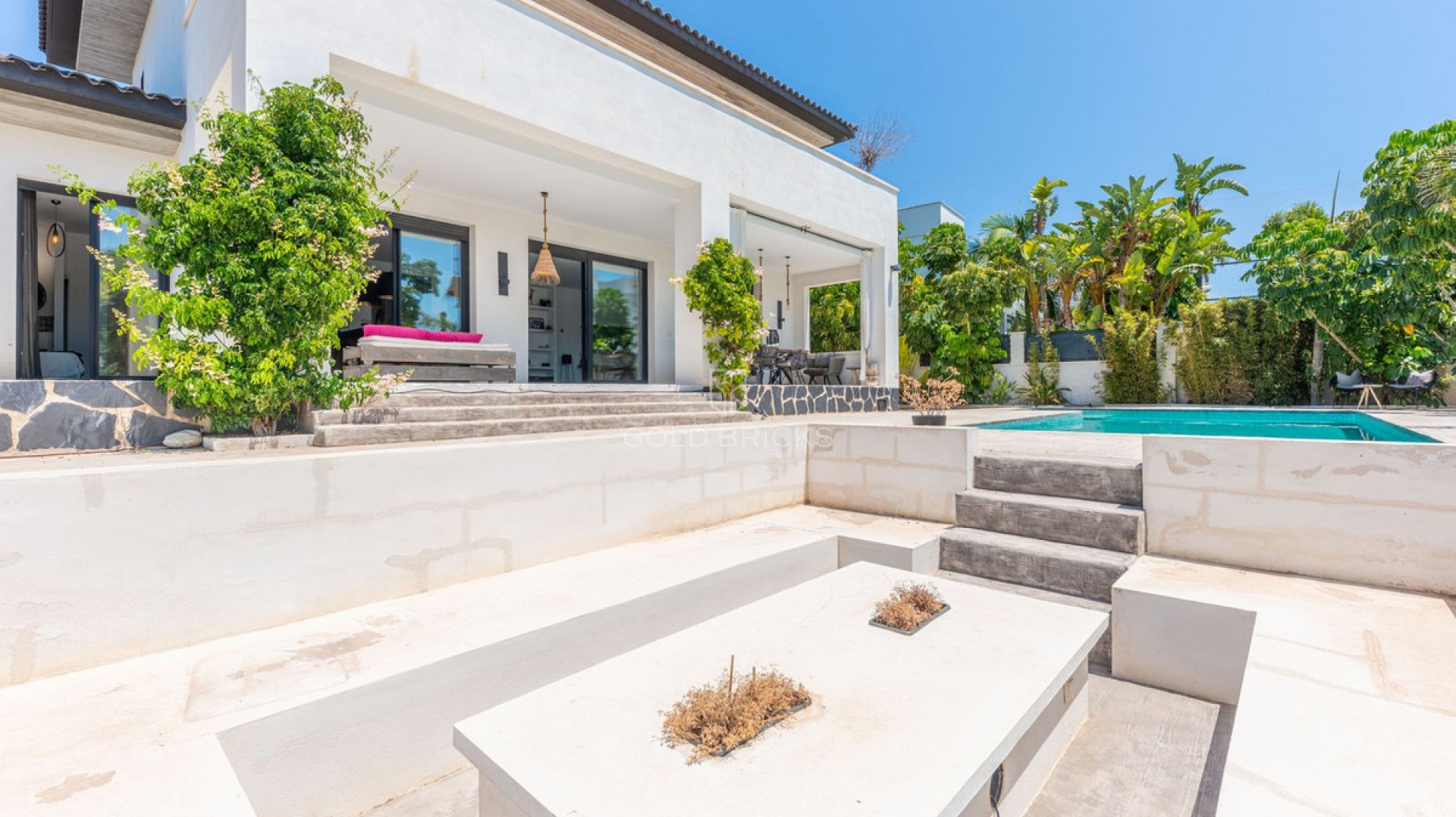 House - Detached Villa · Sale · Villena · San Juan