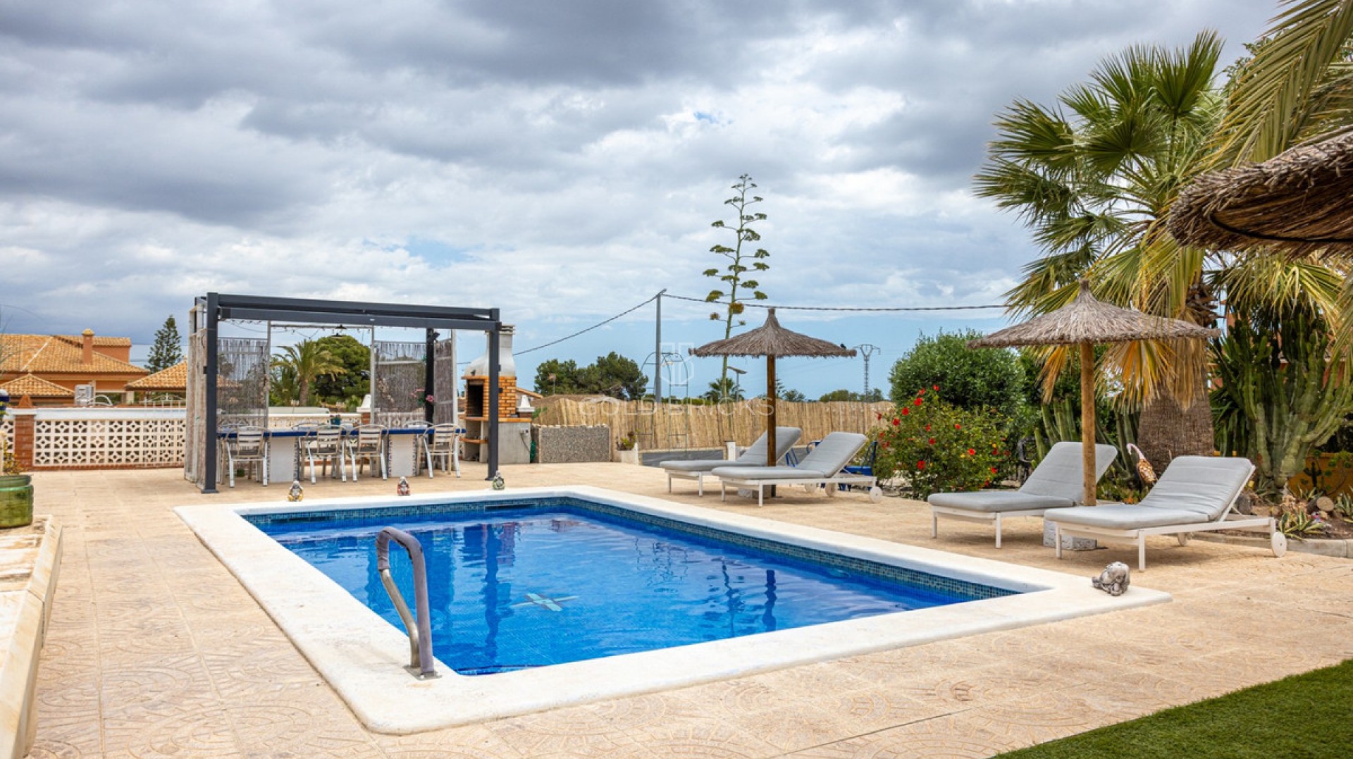 House - Finca - Cortijo · Sale · Albatera · Albatera Centro