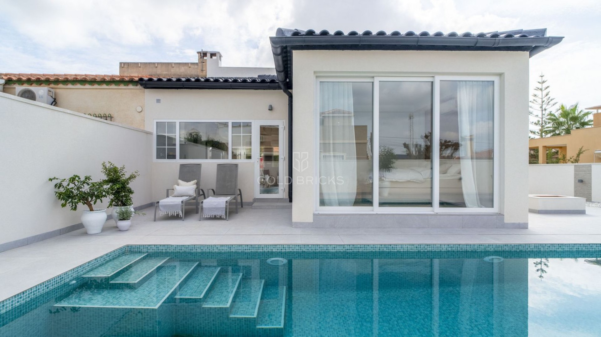 House - Semi-Detached House · Sale · Torrevieja · La Siesta