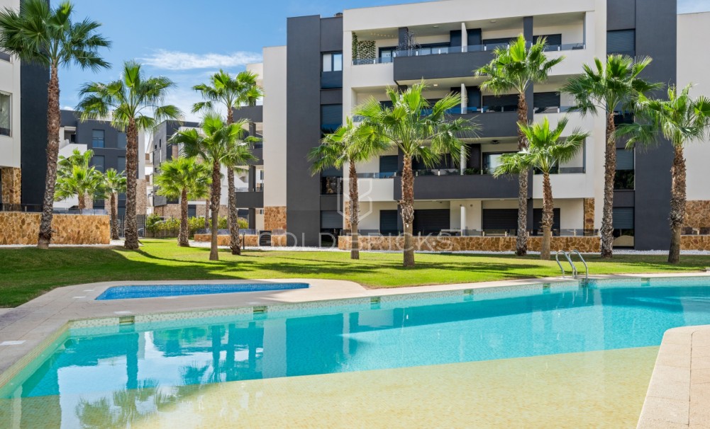 Lägenhet - Återförsäljning - Orihuela Costa - GBM-9090