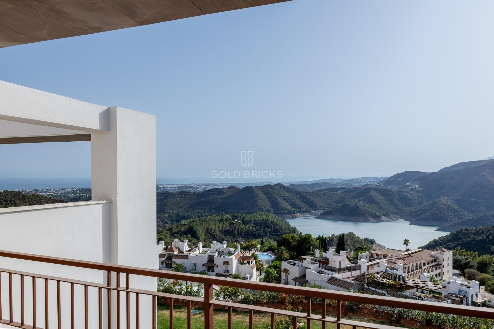 New Build · Stadthaus · Istán · Cerros De Los Lagos