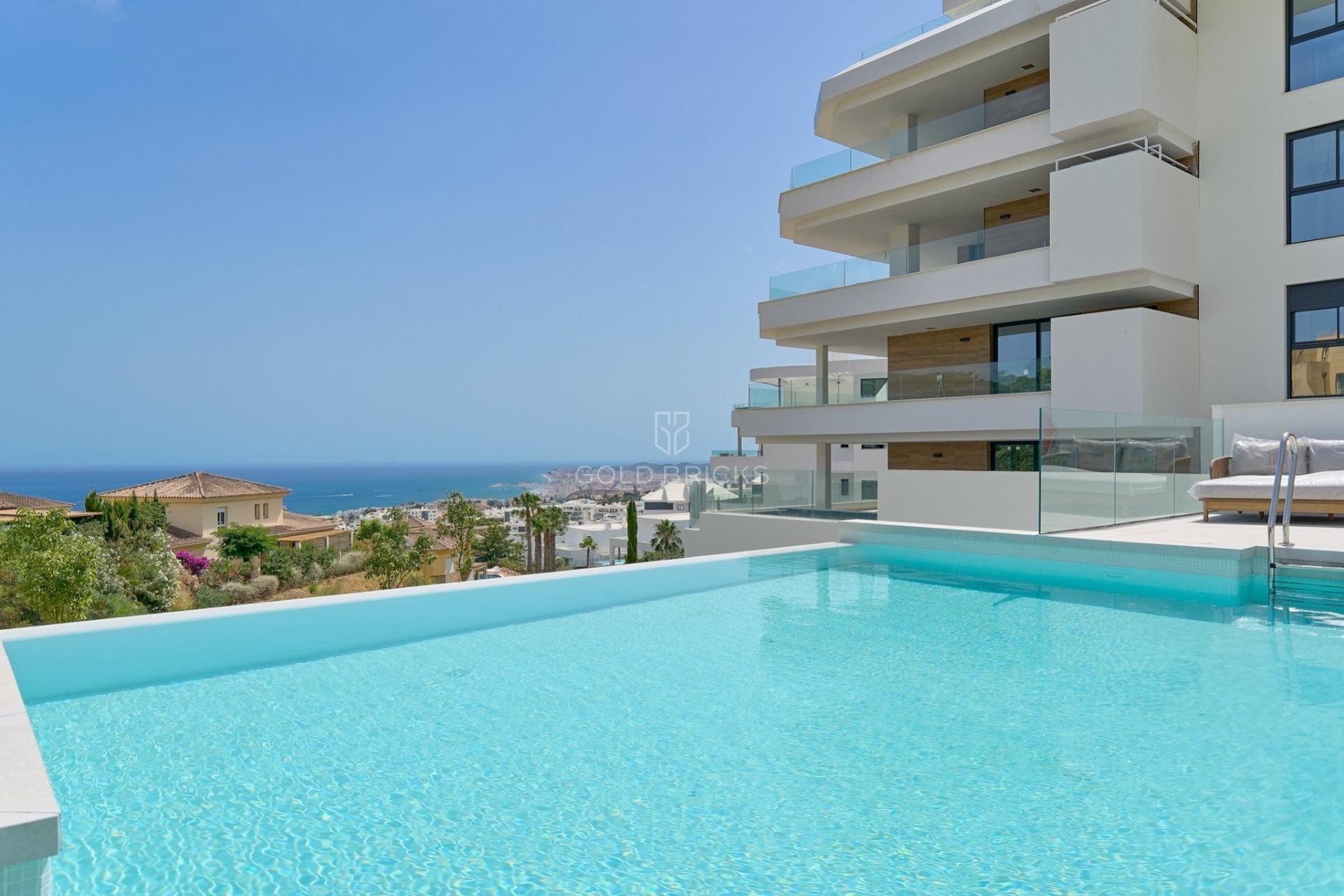 Nouvelle construction · Attique · Fuengirola · Higueron