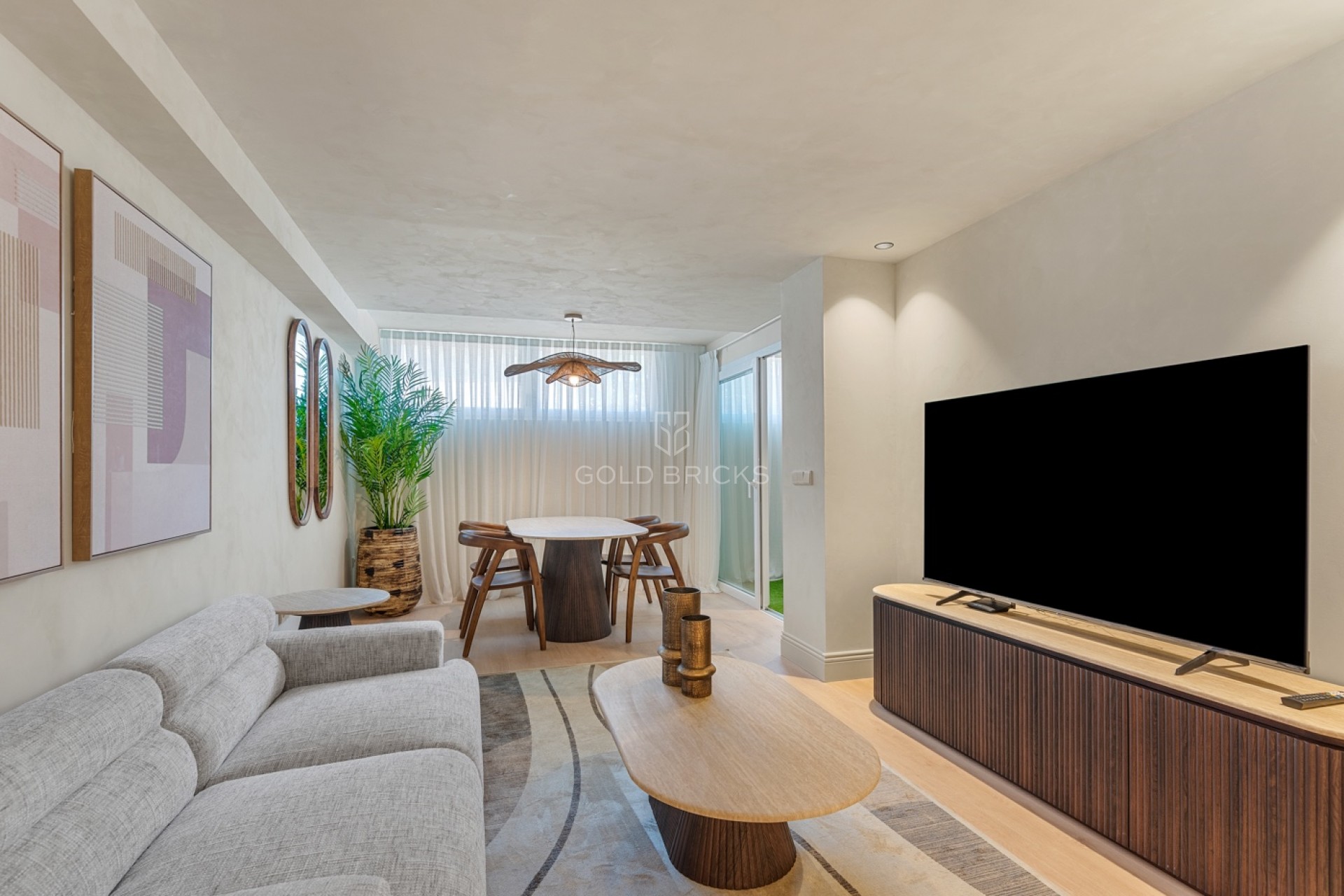 Resale · Apartment · Alicante