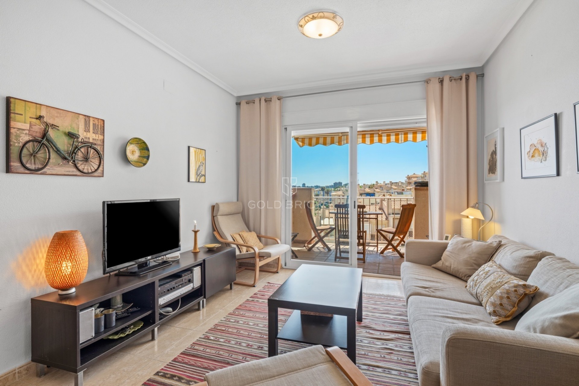 Resale · Apartment · Cabo Roig