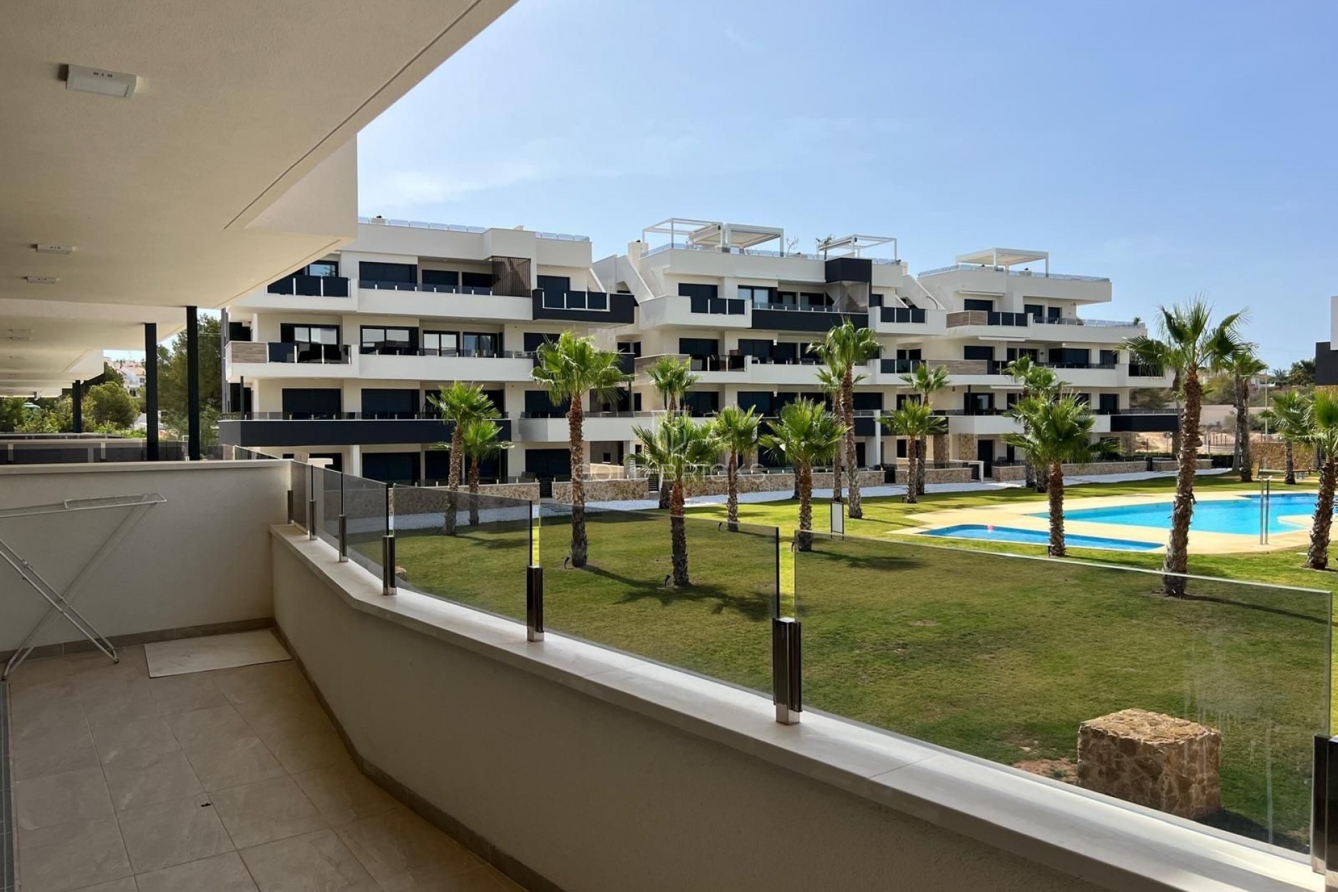 Resale · Apartment · Orihuela Costa · Villamartín