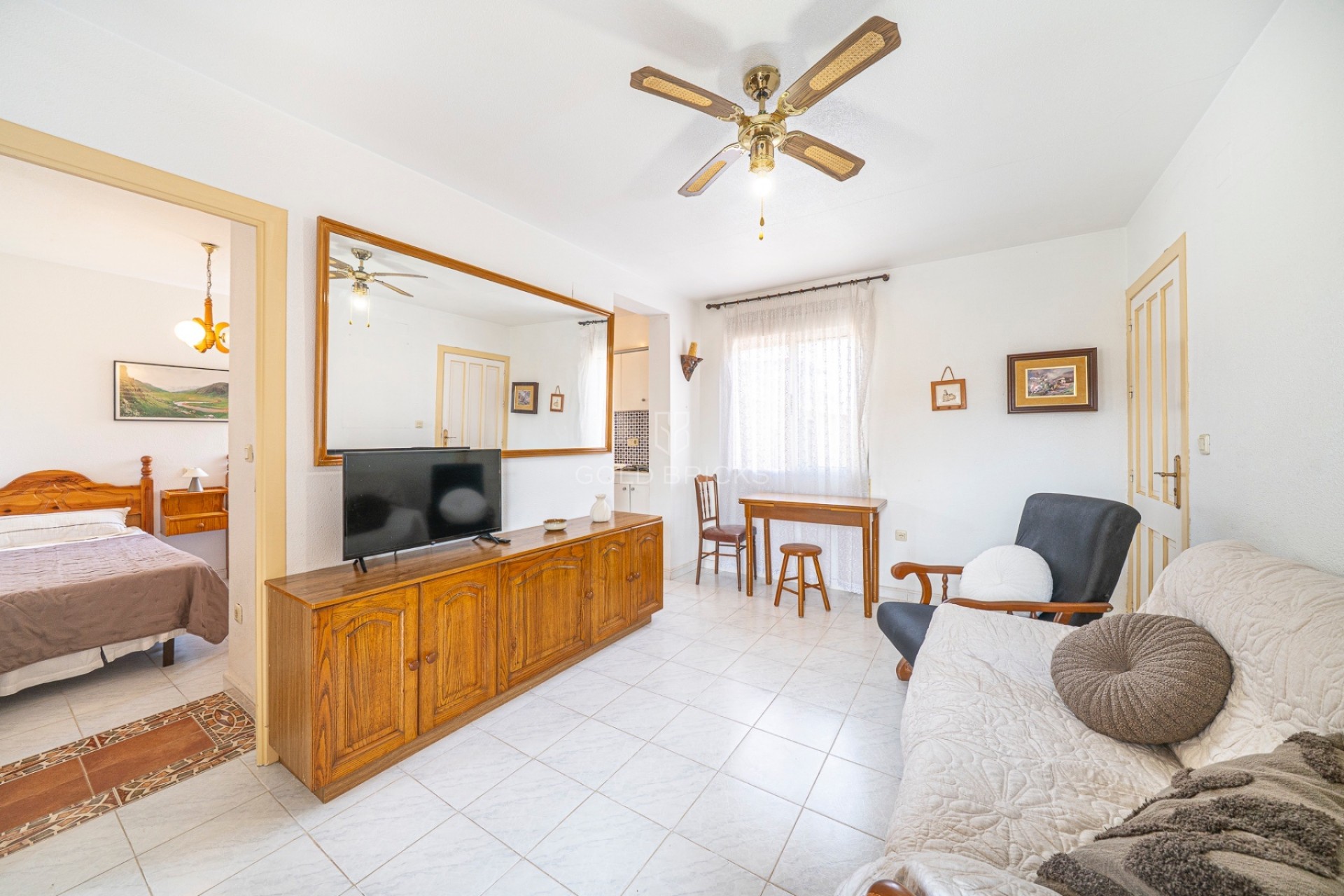 Resale · Apartment · Torrevieja