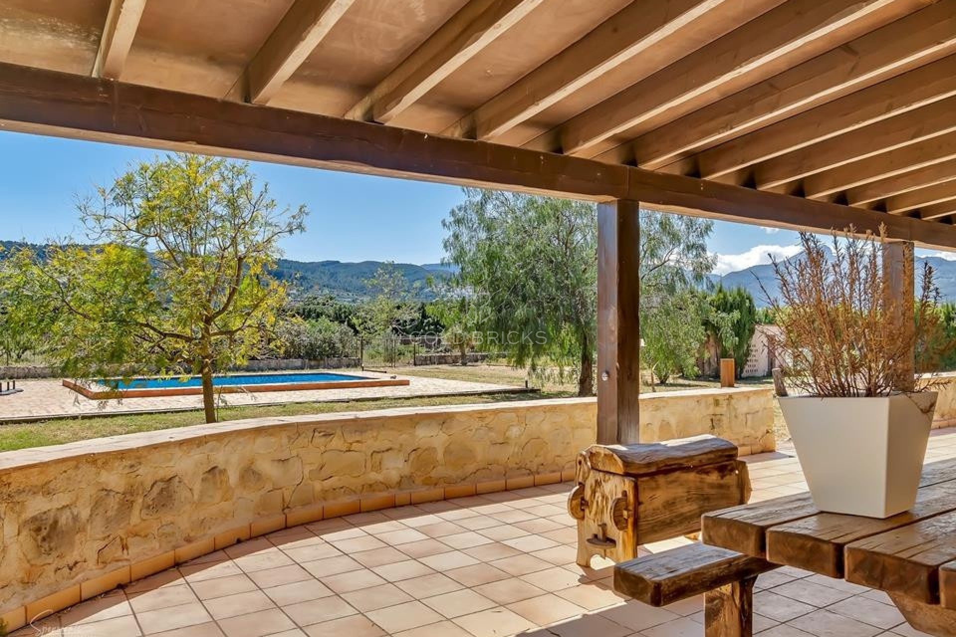 Resale ·  · Benidoleig