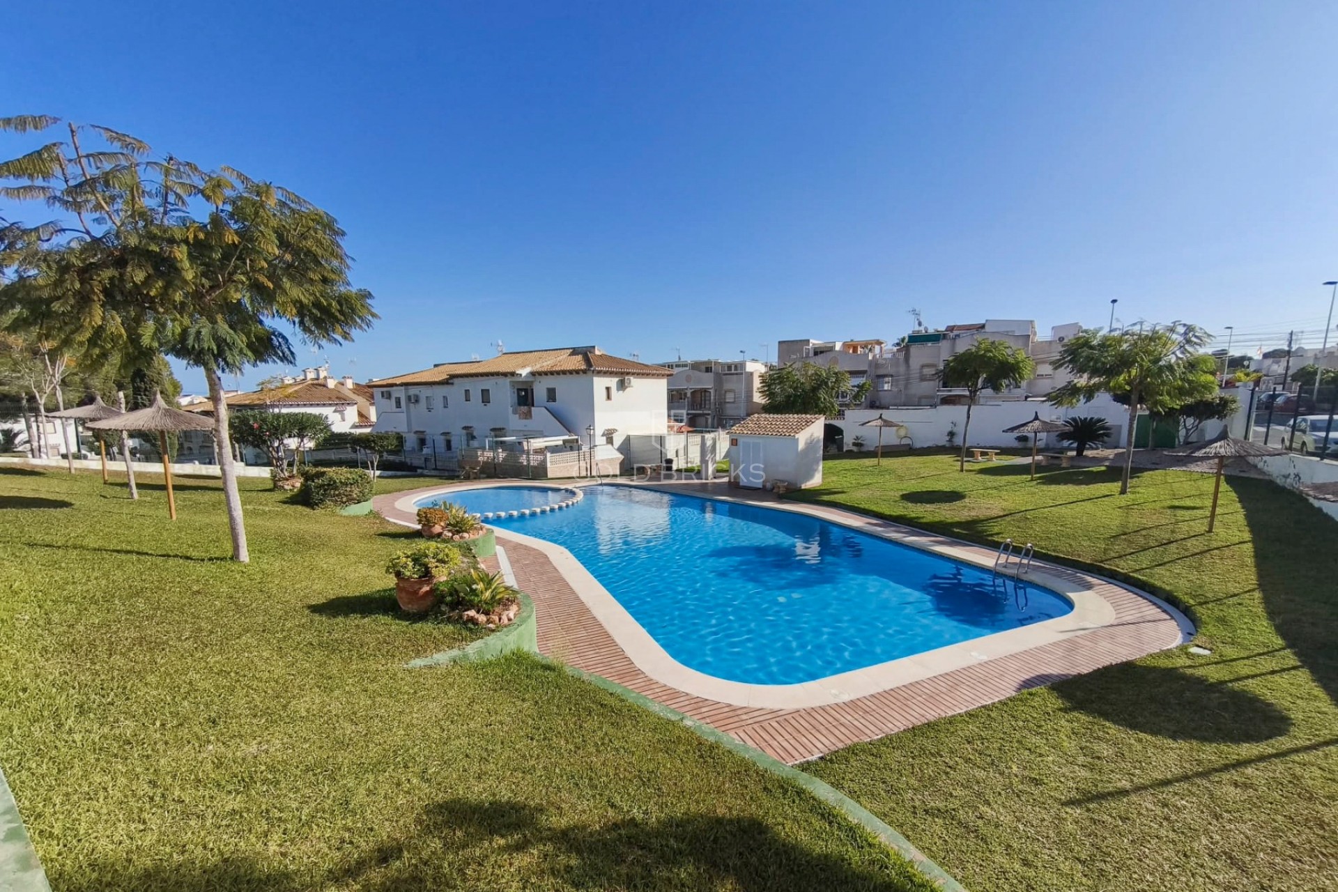 Resale · Bungalow · Torrevieja · Lago jardin