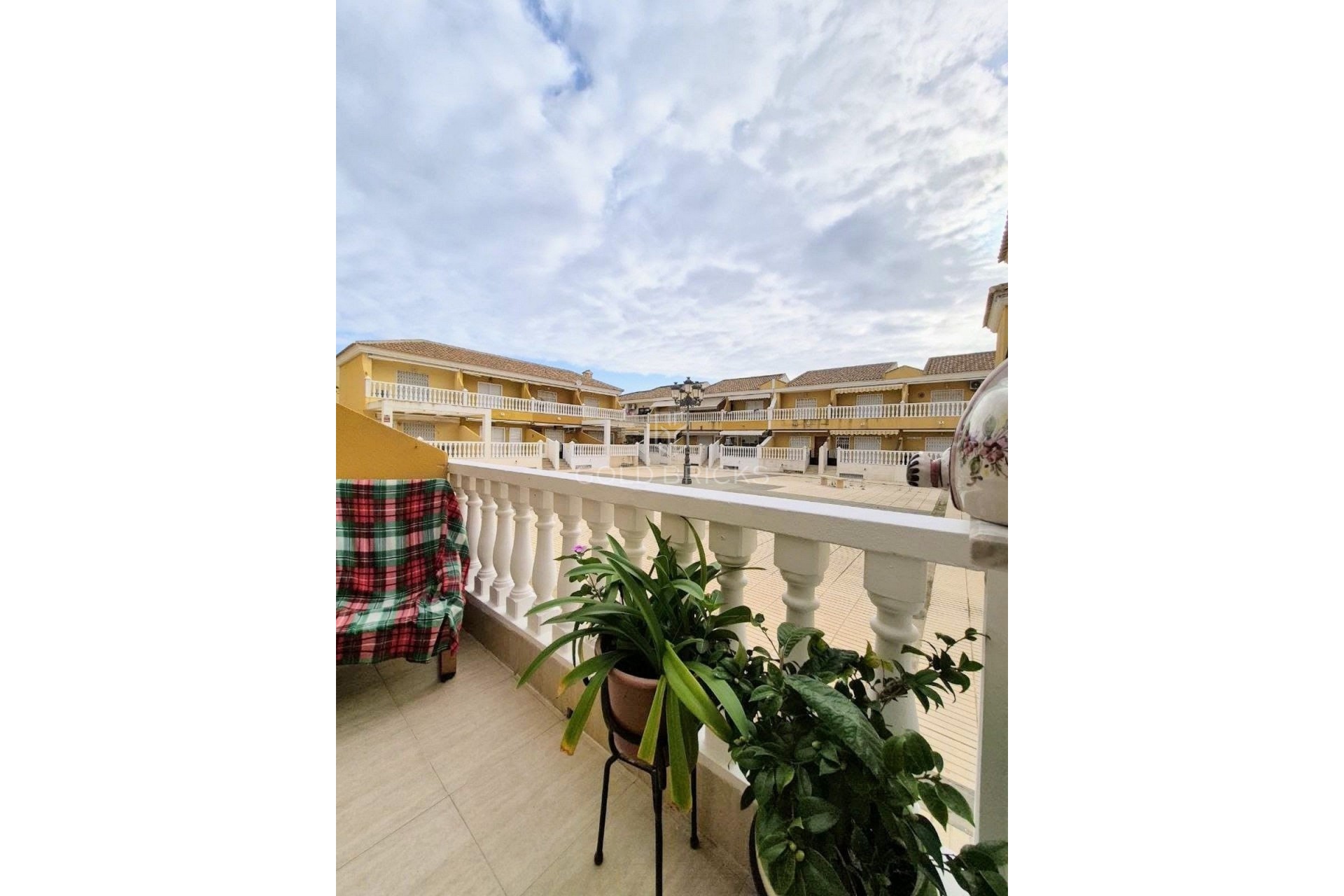 Resale ·  · Cartagena · Los Nietos