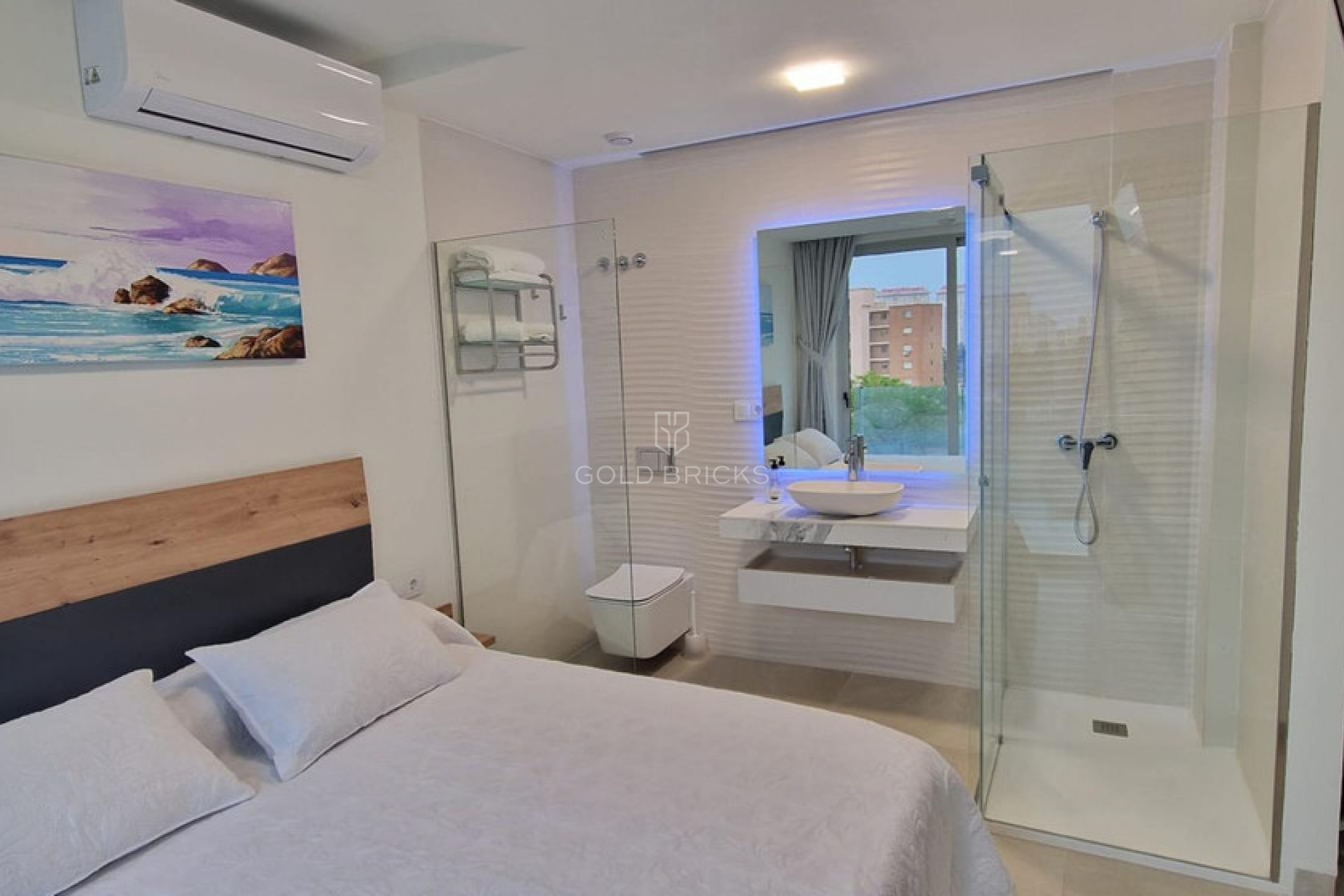 Resale ·  · Finestrat