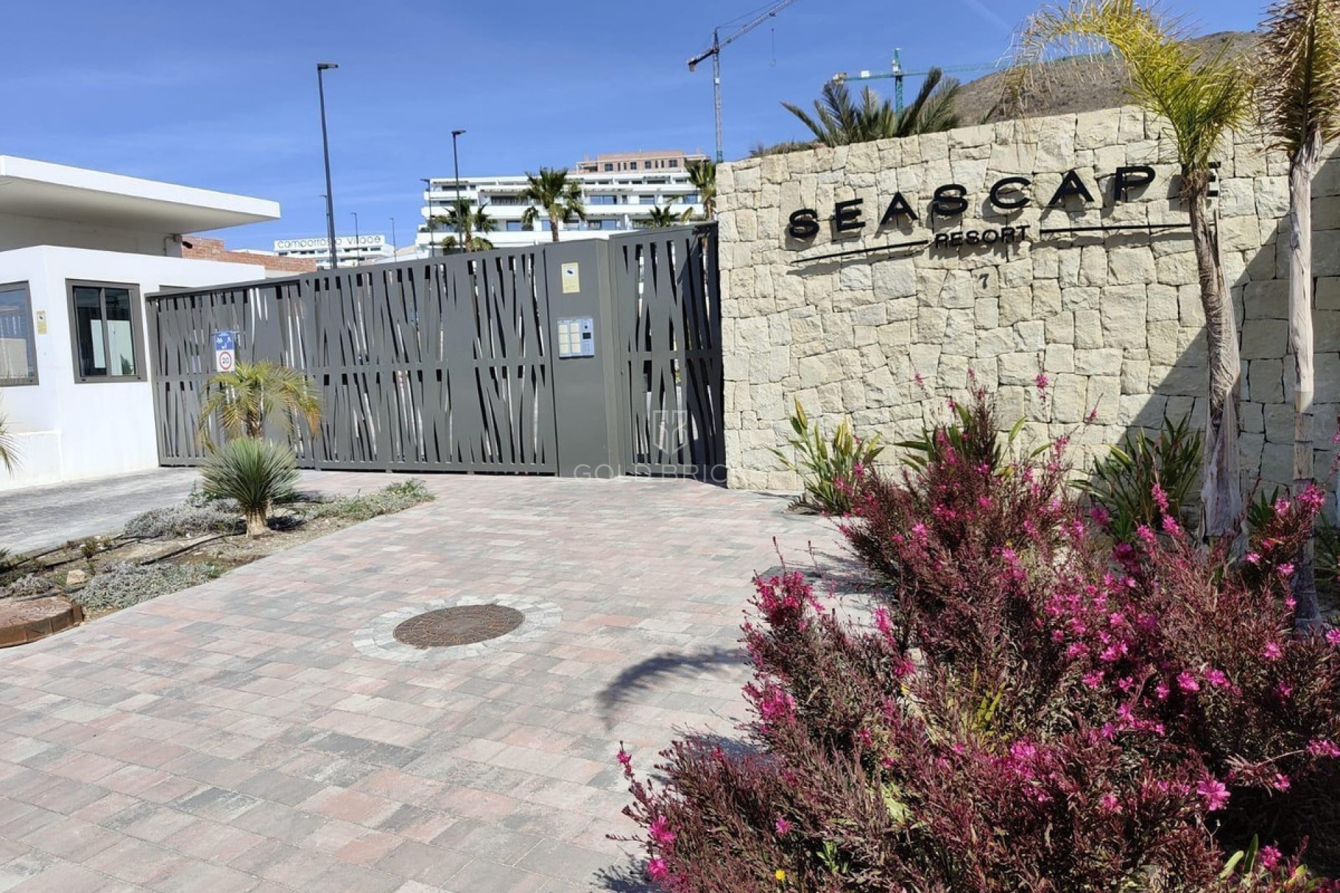 Resale ·  · Finestrat