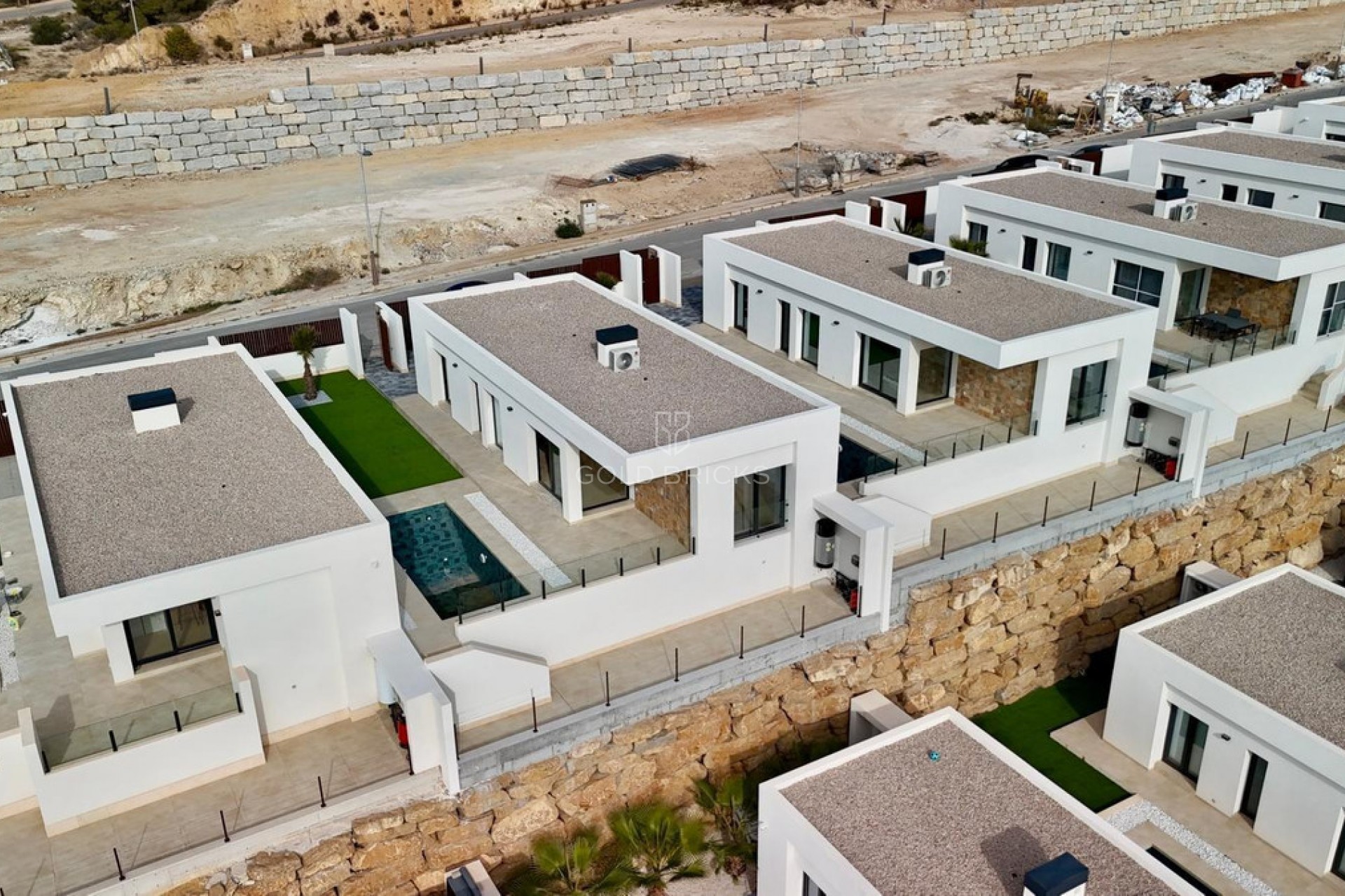 Resale ·  · Finestrat