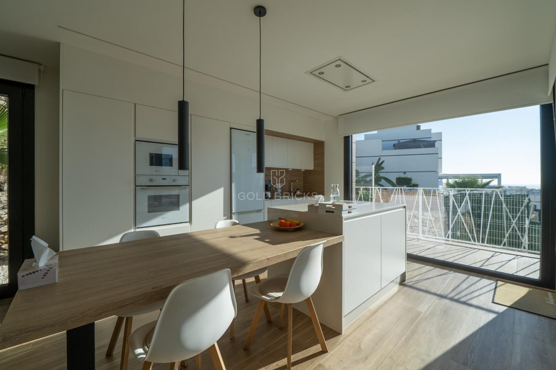 Resale ·  · Finestrat