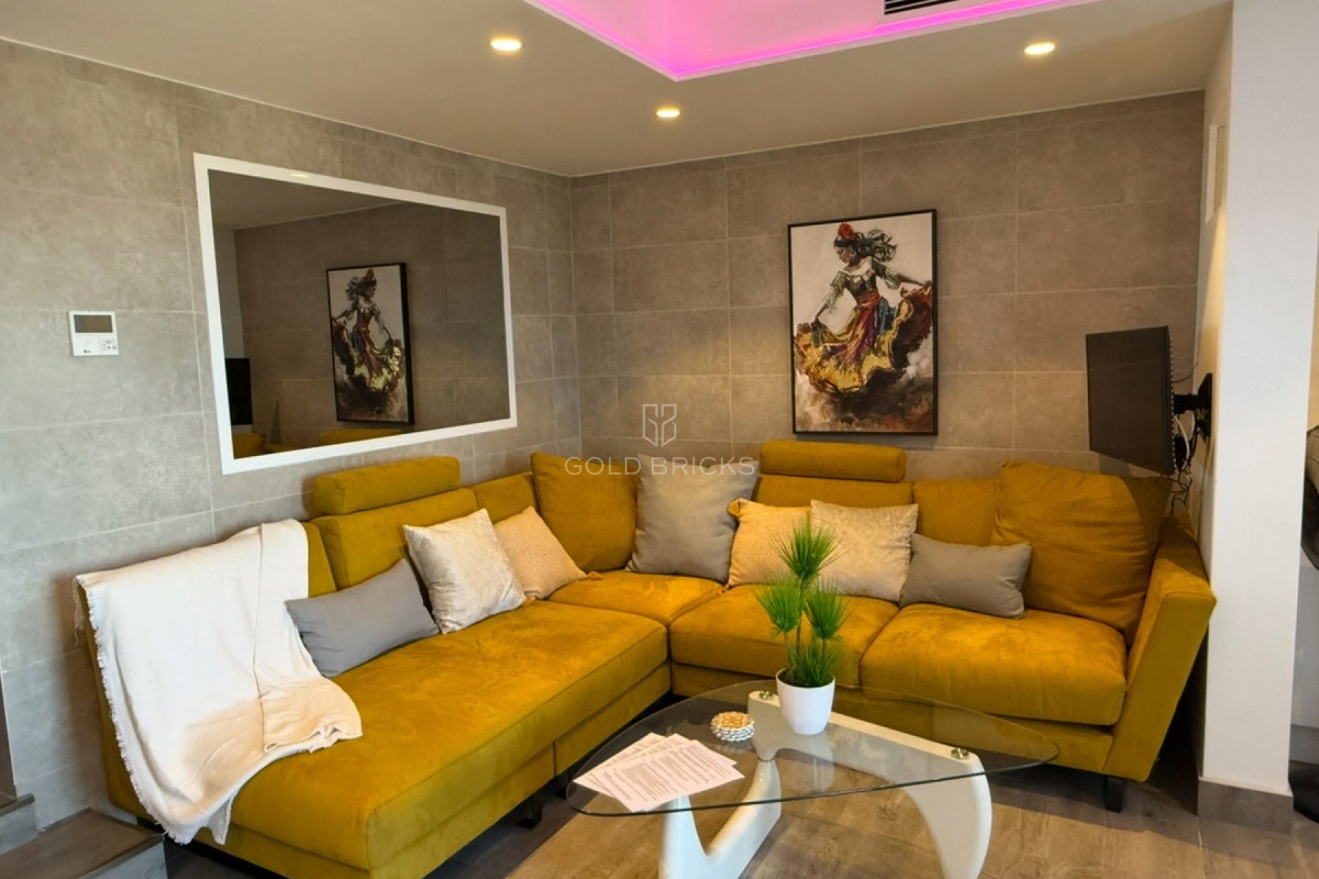 Resale ·  · Mojacar