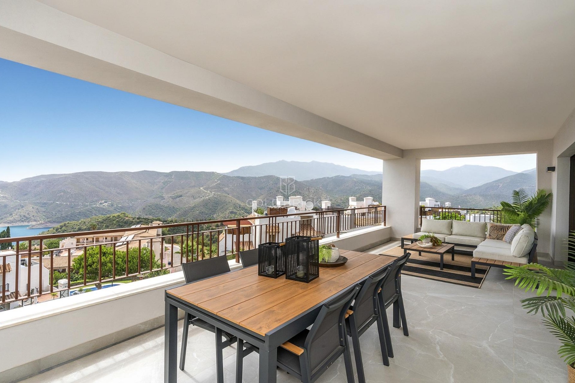 Resale · Penthouse · Istán · Cerros De Los Lagos