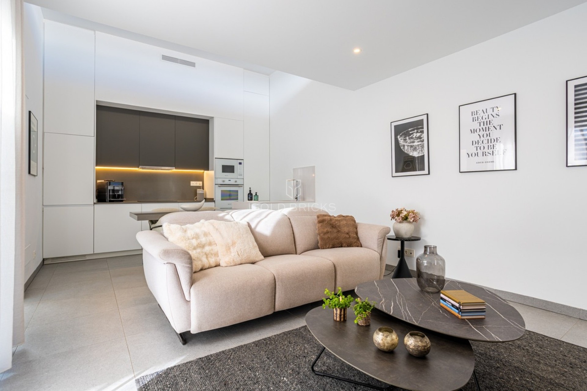 Resale ·  · Torre-Pacheco · Roldan