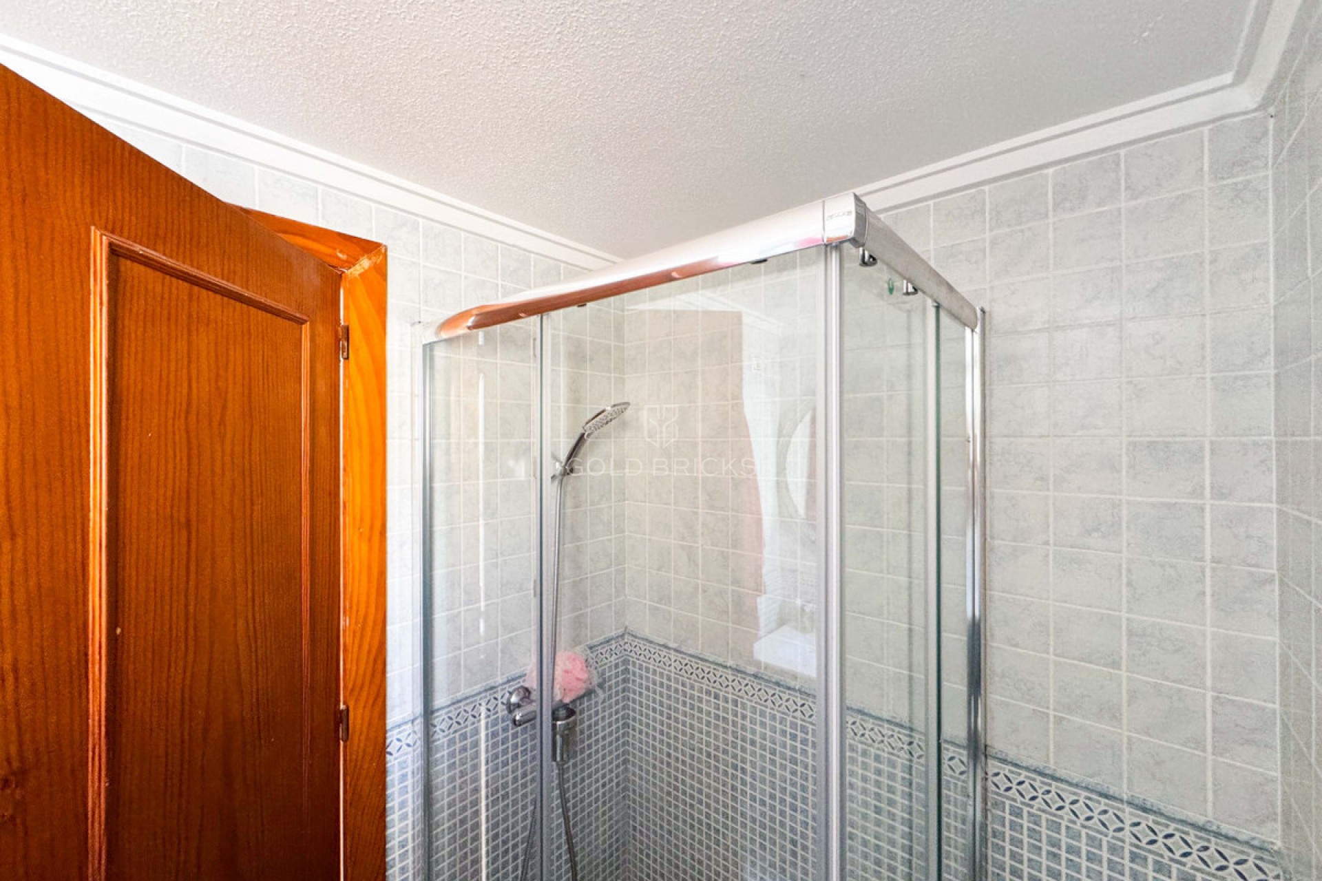 Revente ·  · Alicante City · Parque de las Naciones