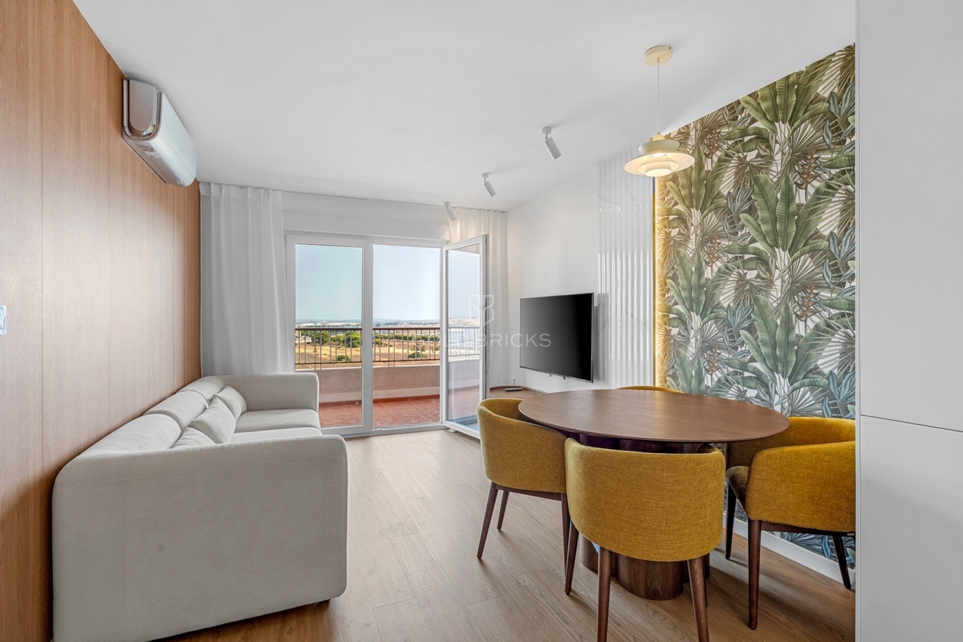 Revente · Apartment · Torrevieja · Punta prima